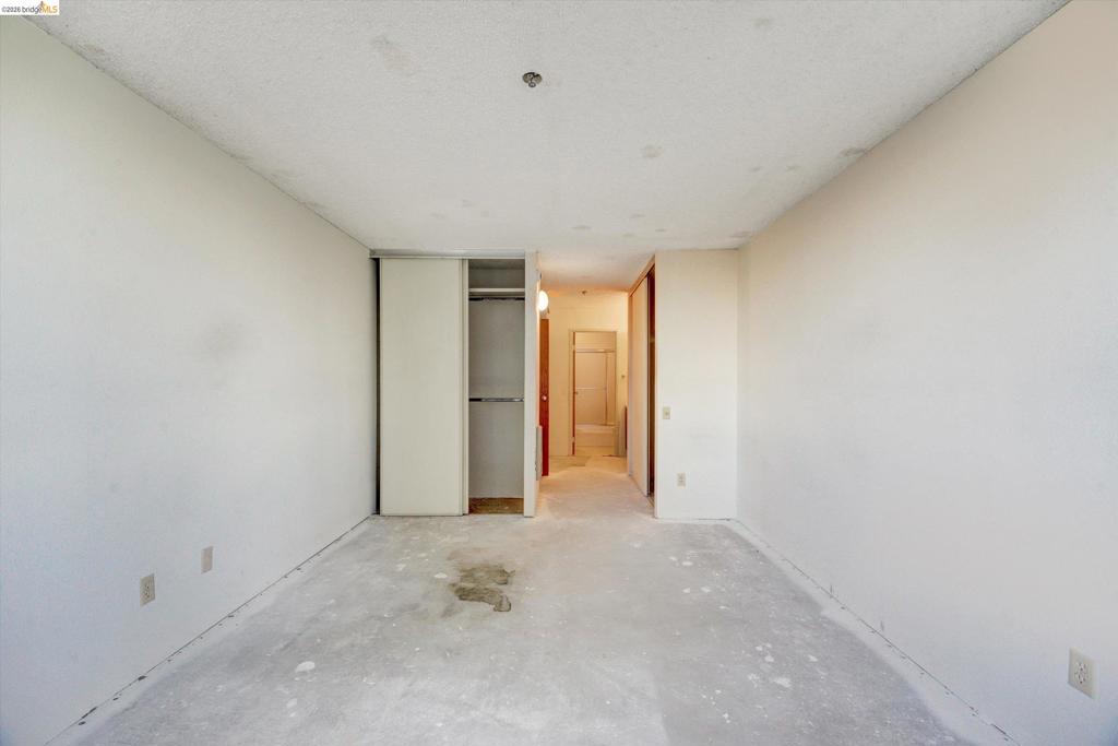 555 Pierce St 520