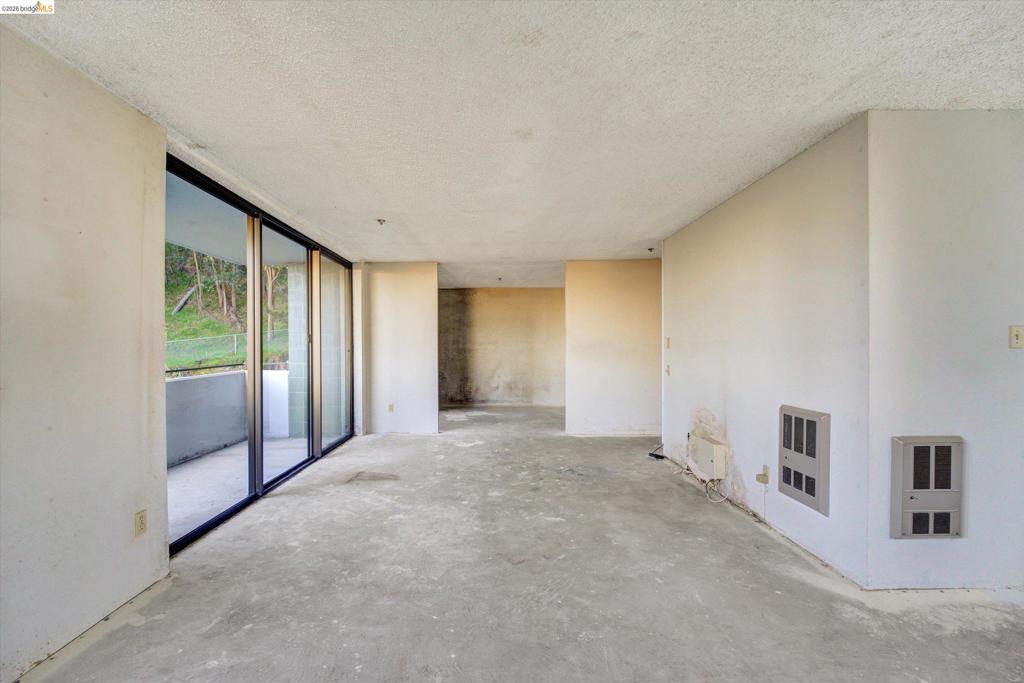 555 Pierce St 520