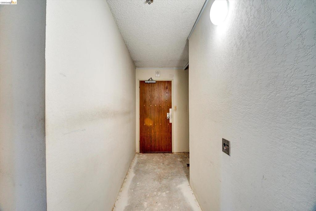 555 Pierce St 520