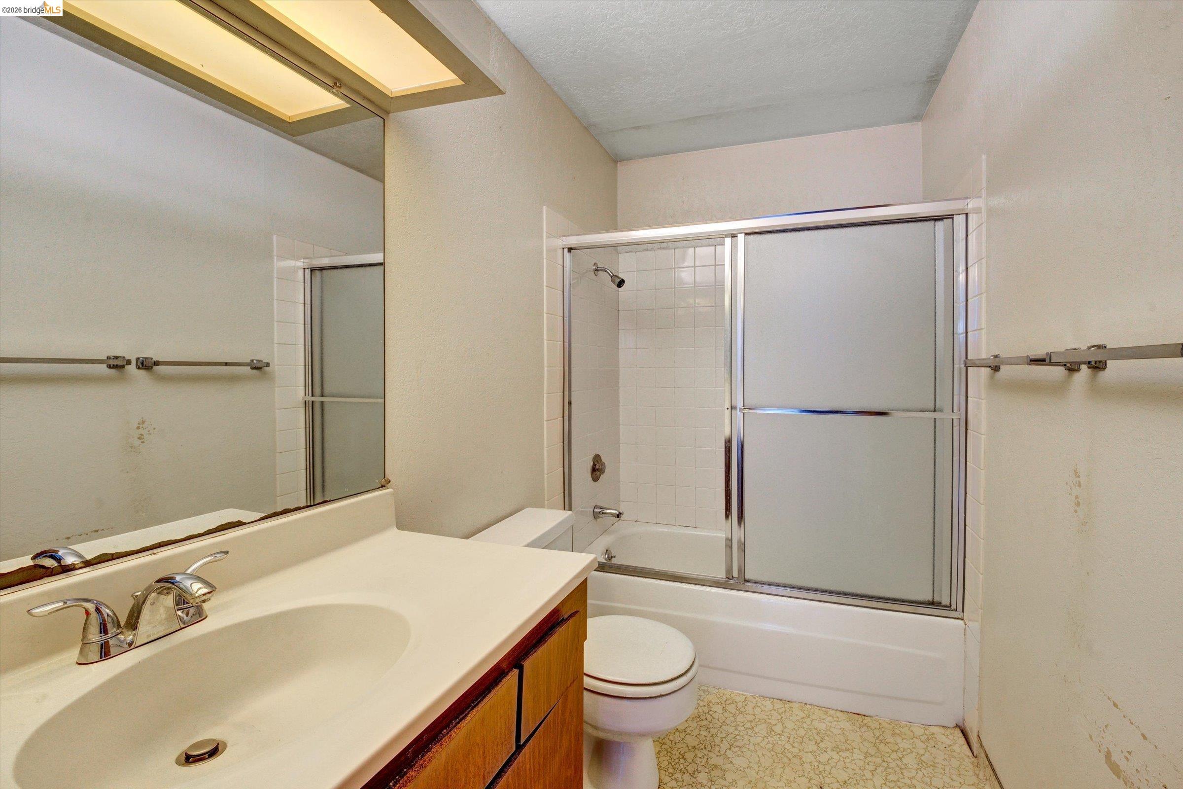 555 Pierce St # 520