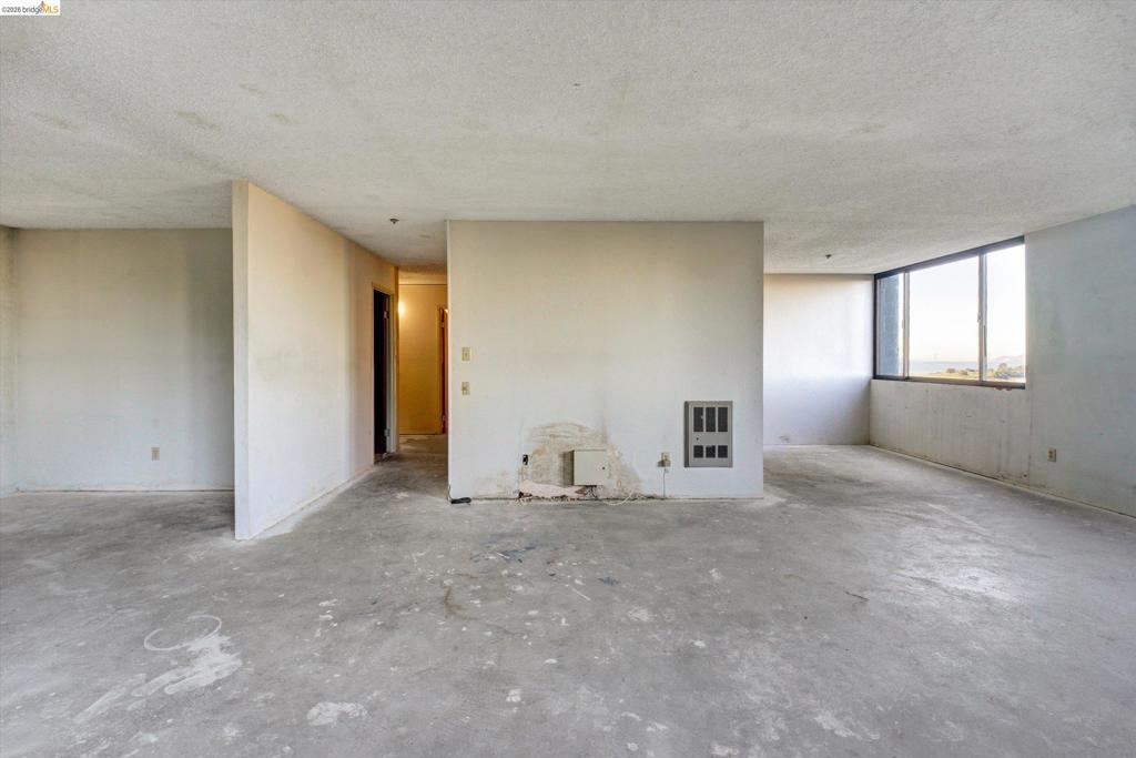 555 Pierce St 520