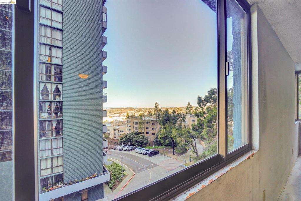 555 Pierce St 520