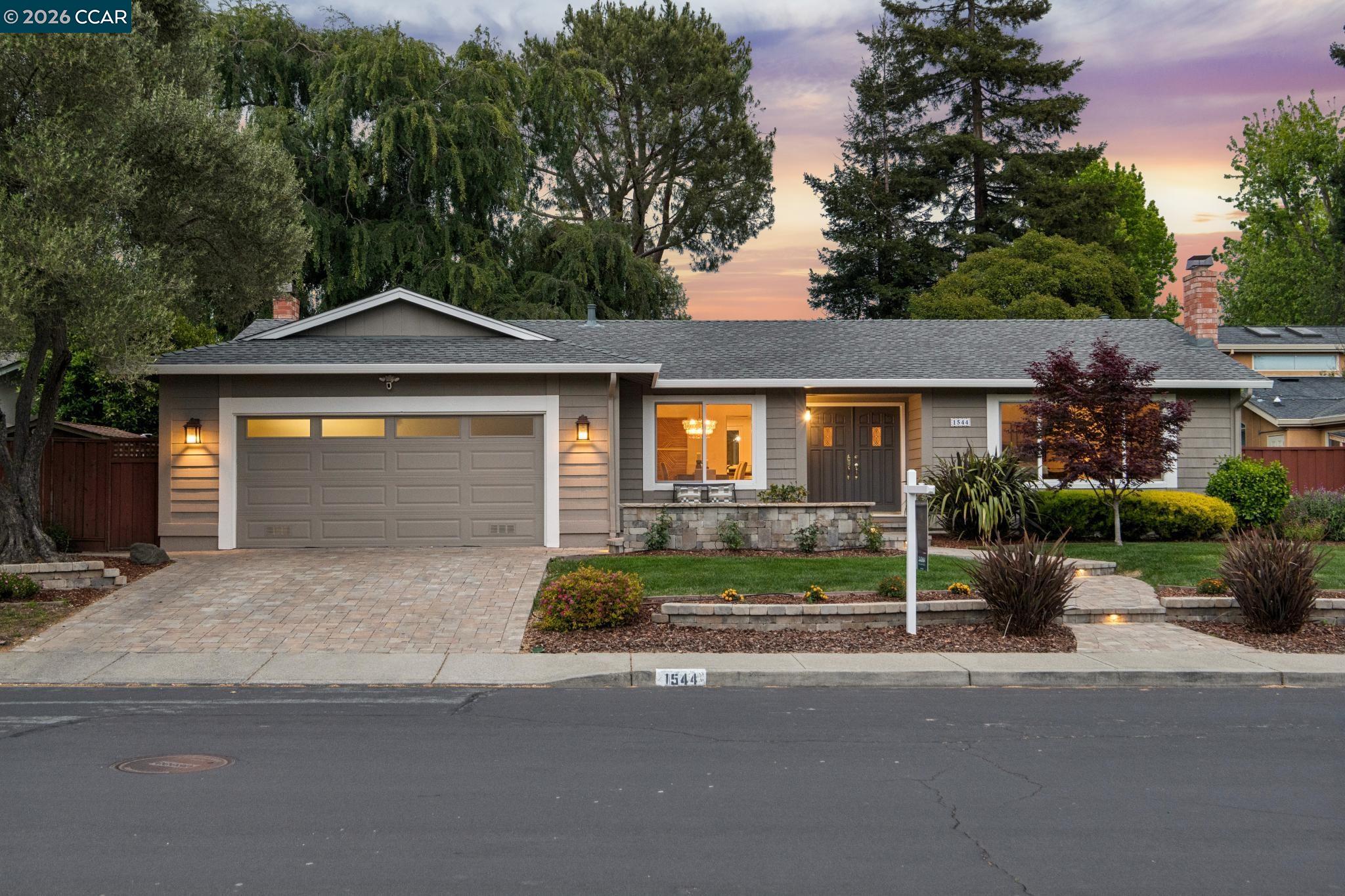 1544 Saint Helena Drive