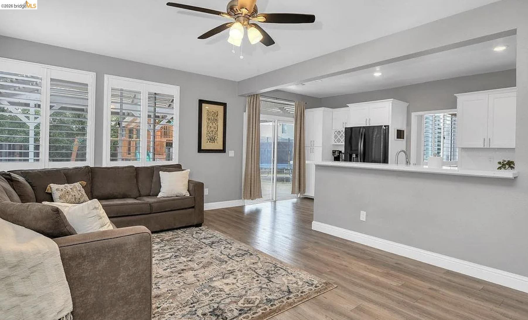 4010 Goleta Pl