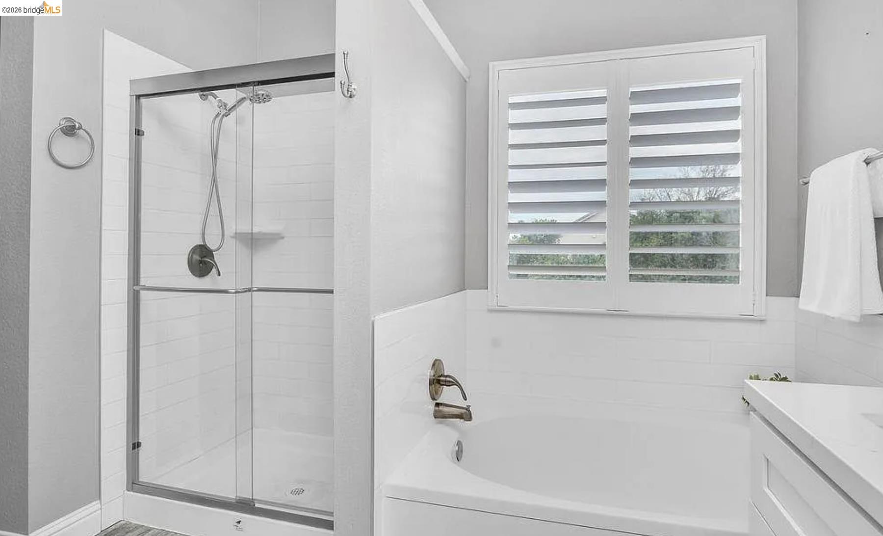 4010 Goleta Pl