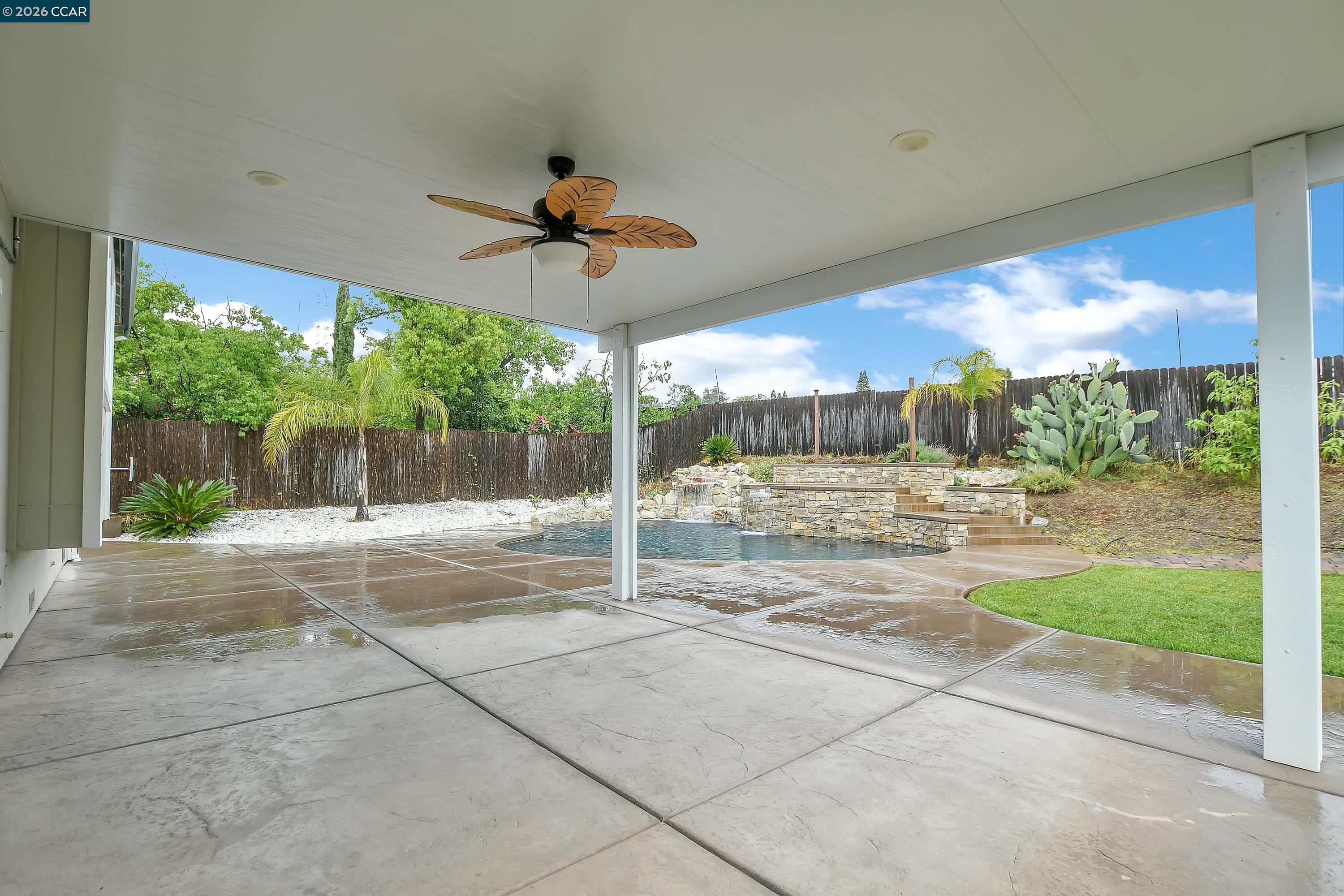 196 Bittercreek Dr
