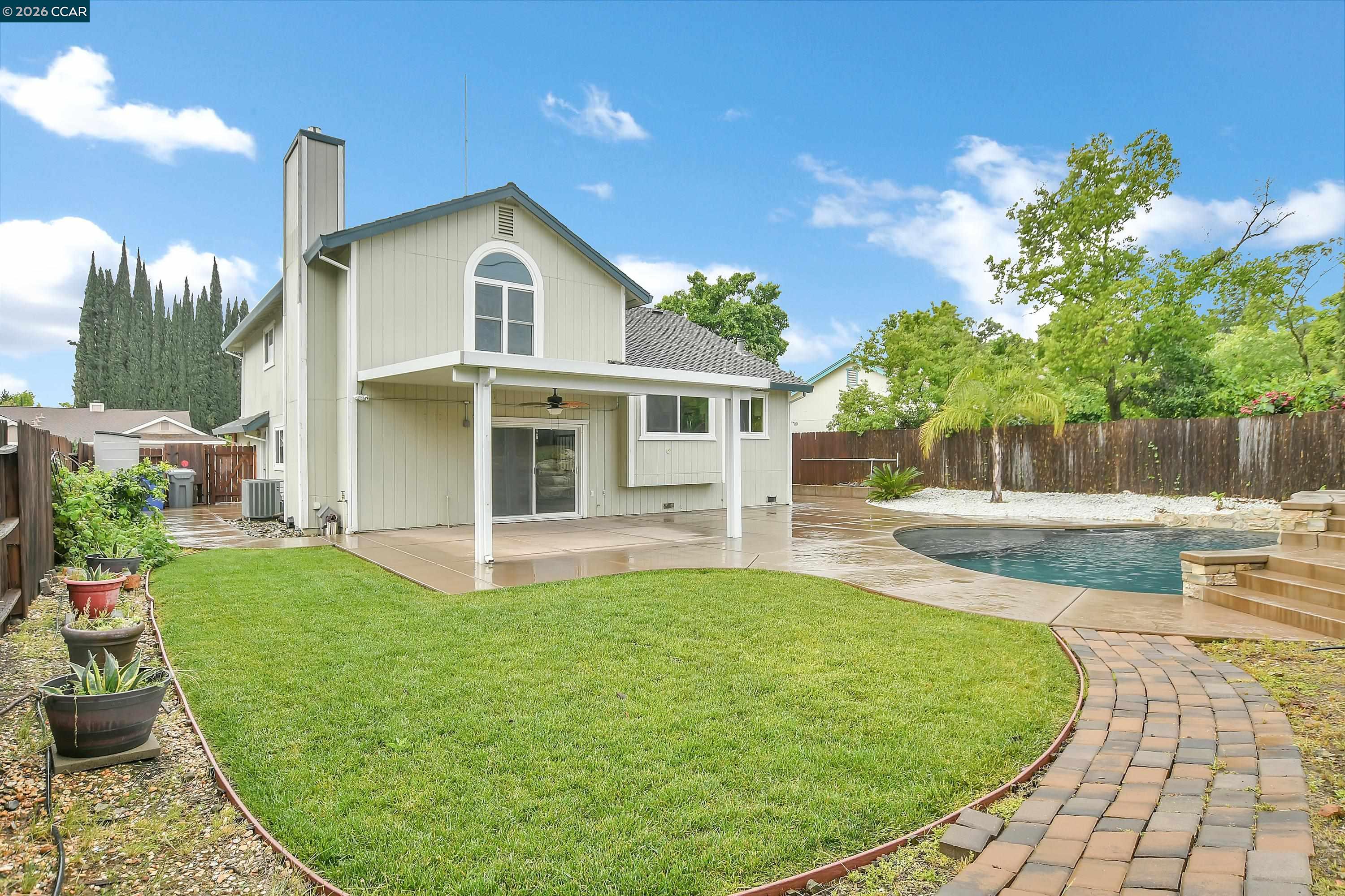 196 Bittercreek Dr