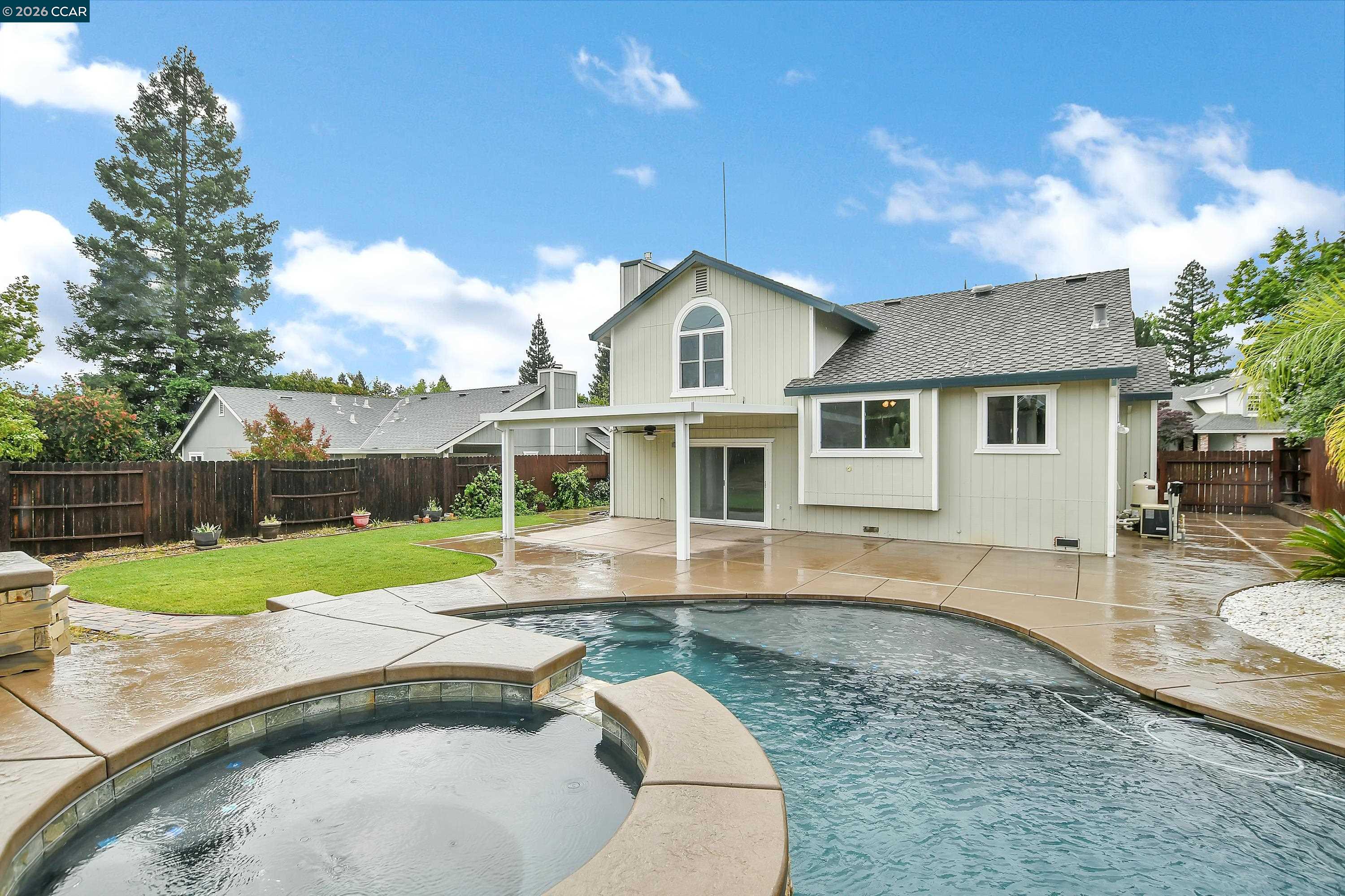 196 Bittercreek Dr