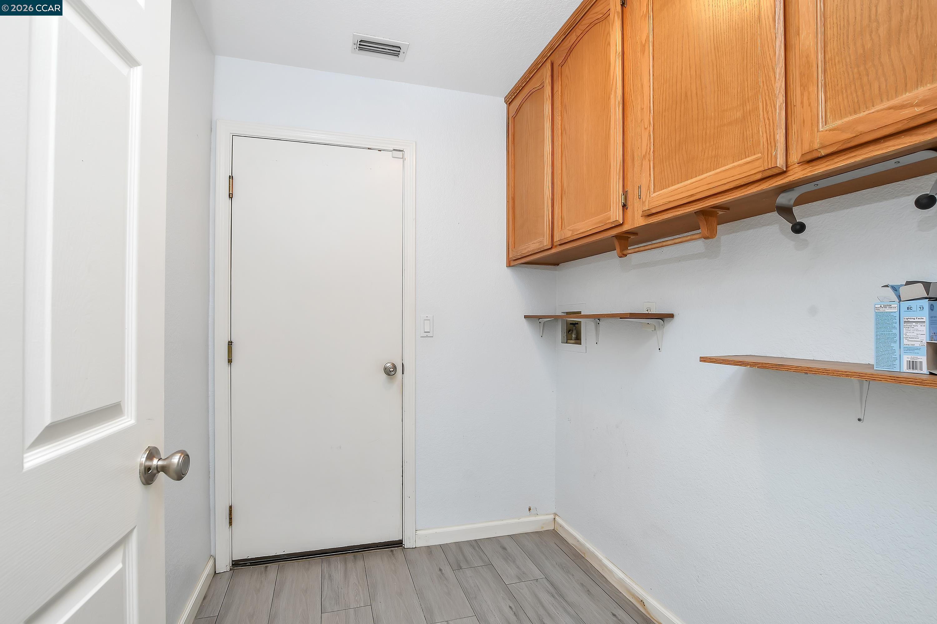 196 Bittercreek Dr