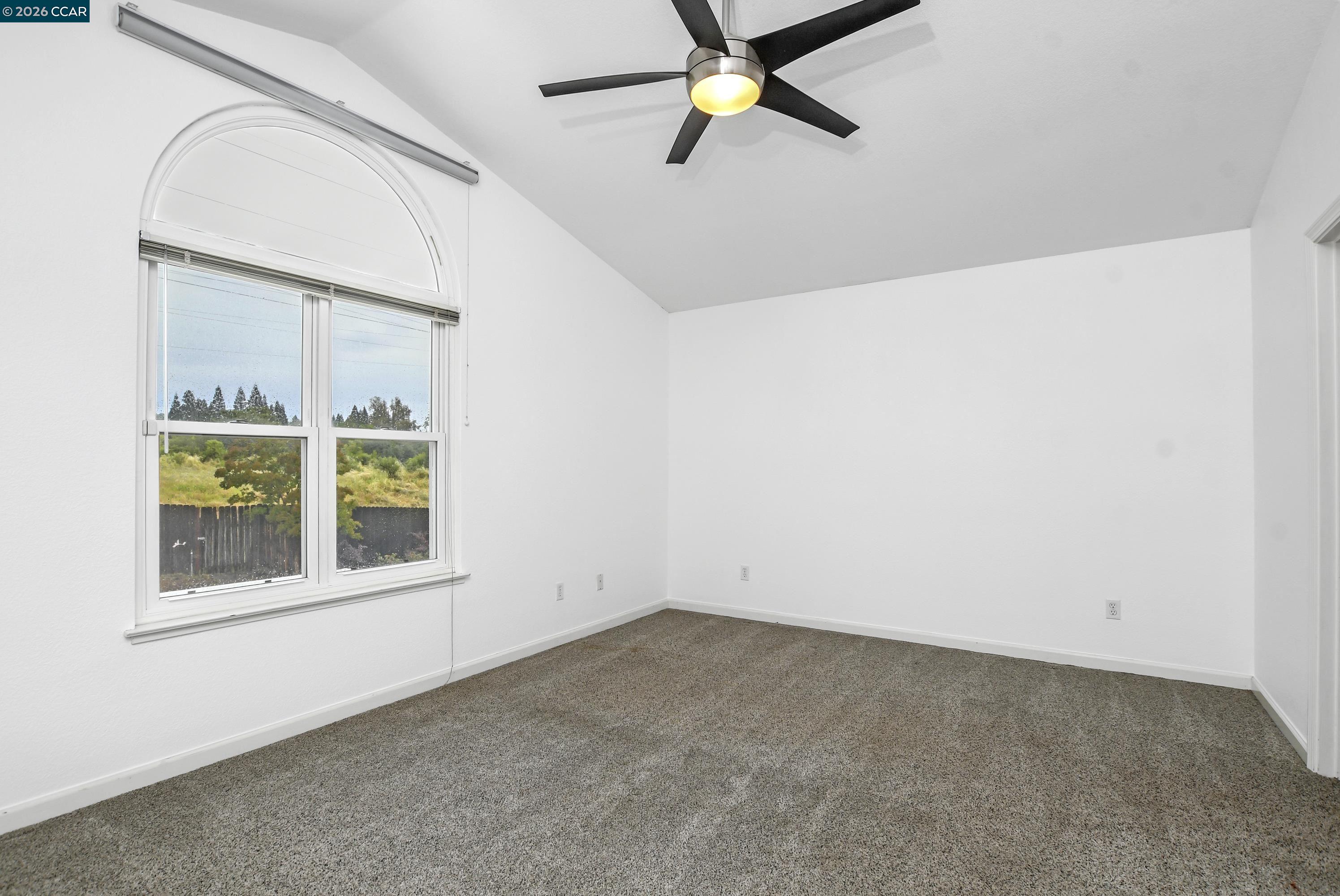 196 Bittercreek Dr