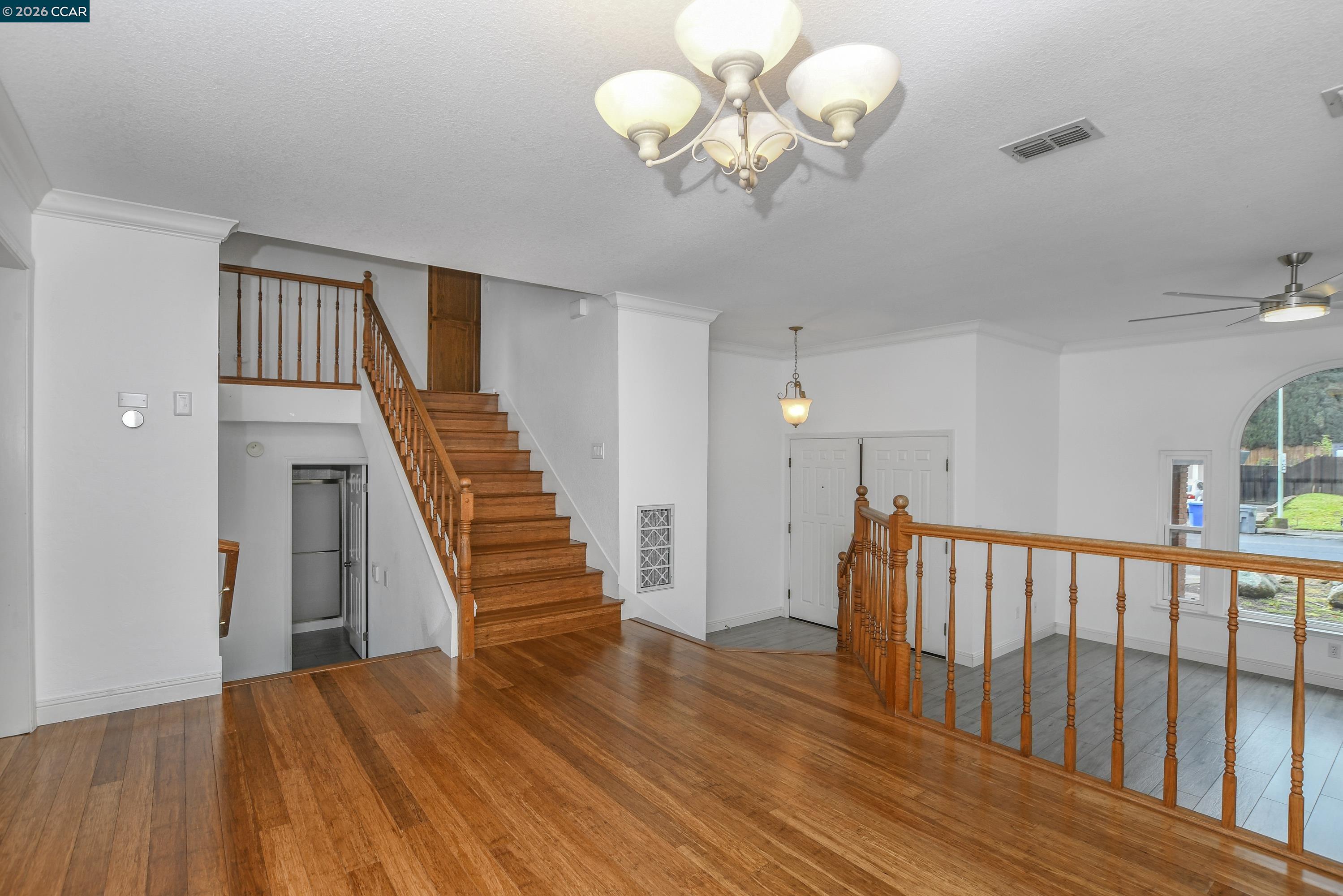 196 Bittercreek Dr