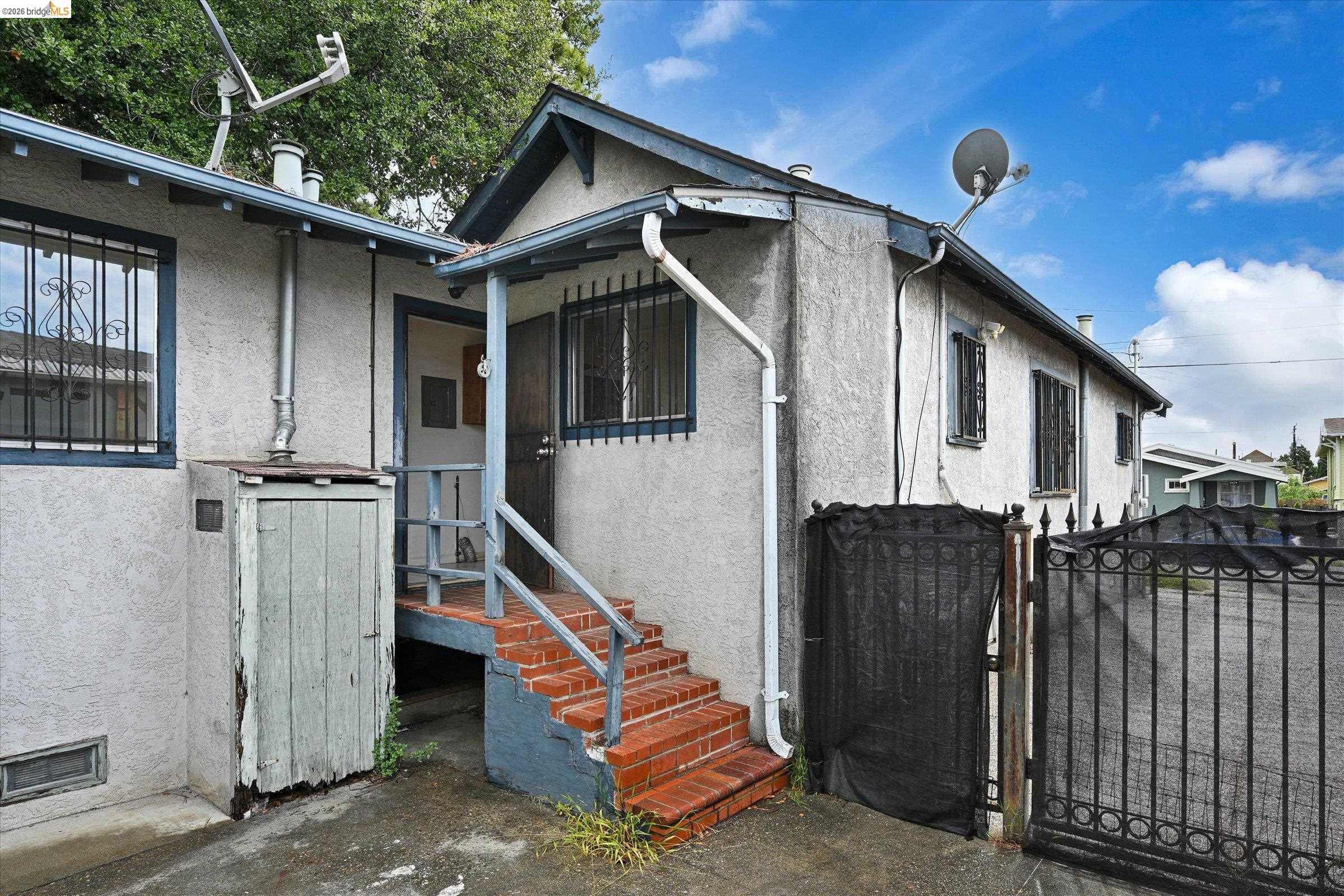 1437 56Th Ave
