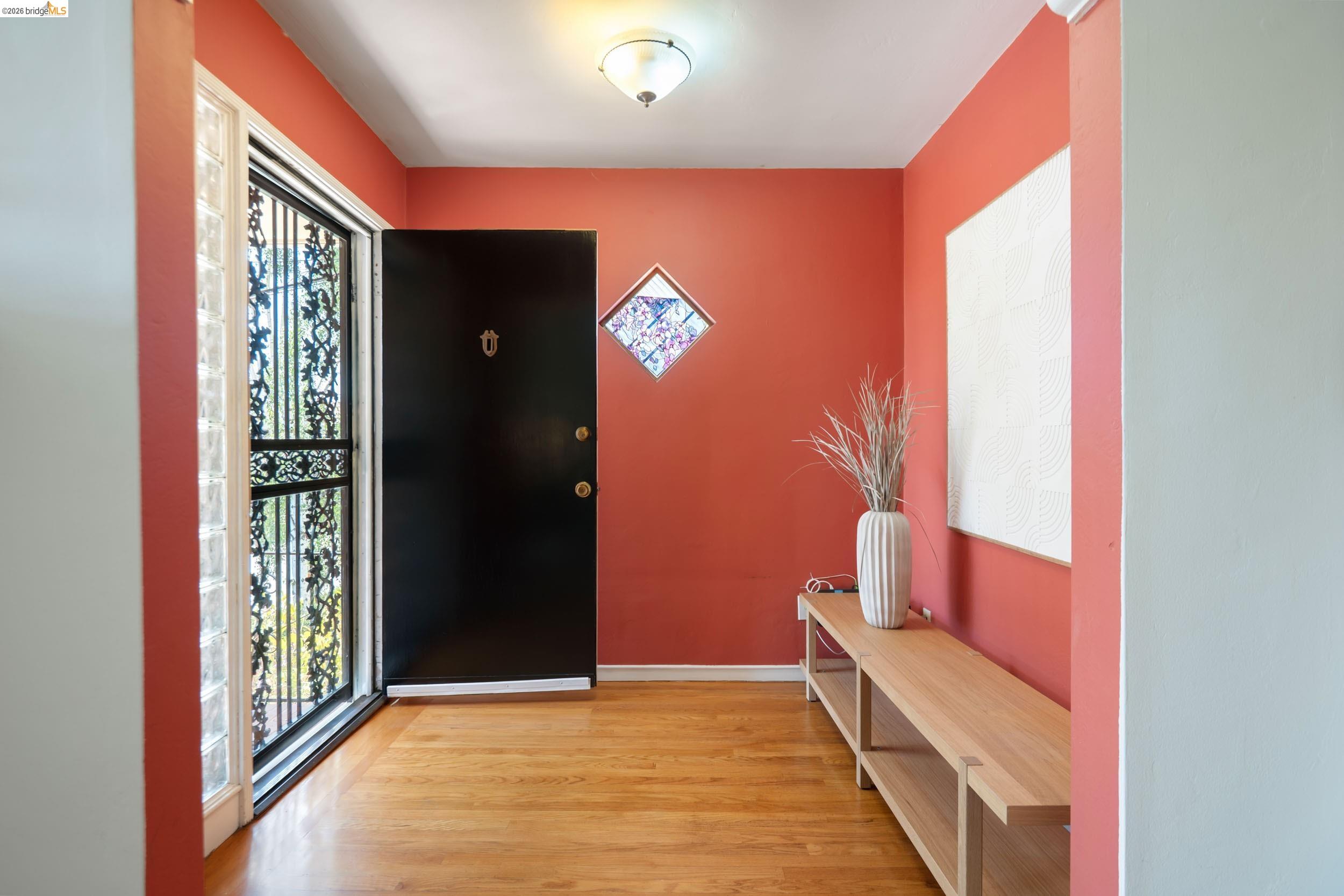 908 Prospect Ave
