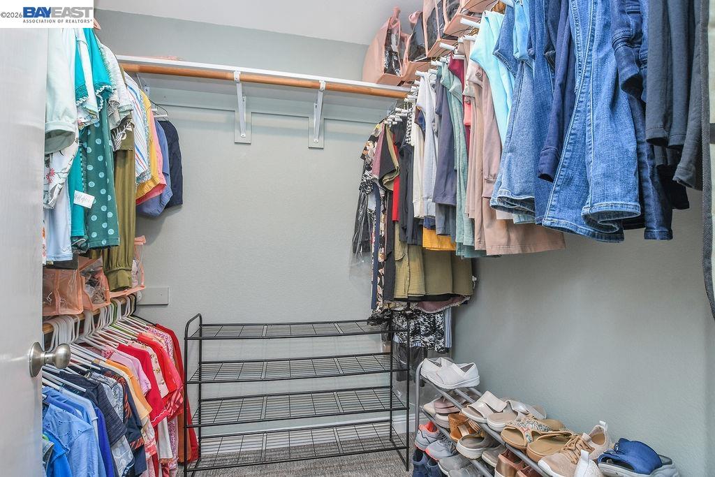 2294 El Monte Dr