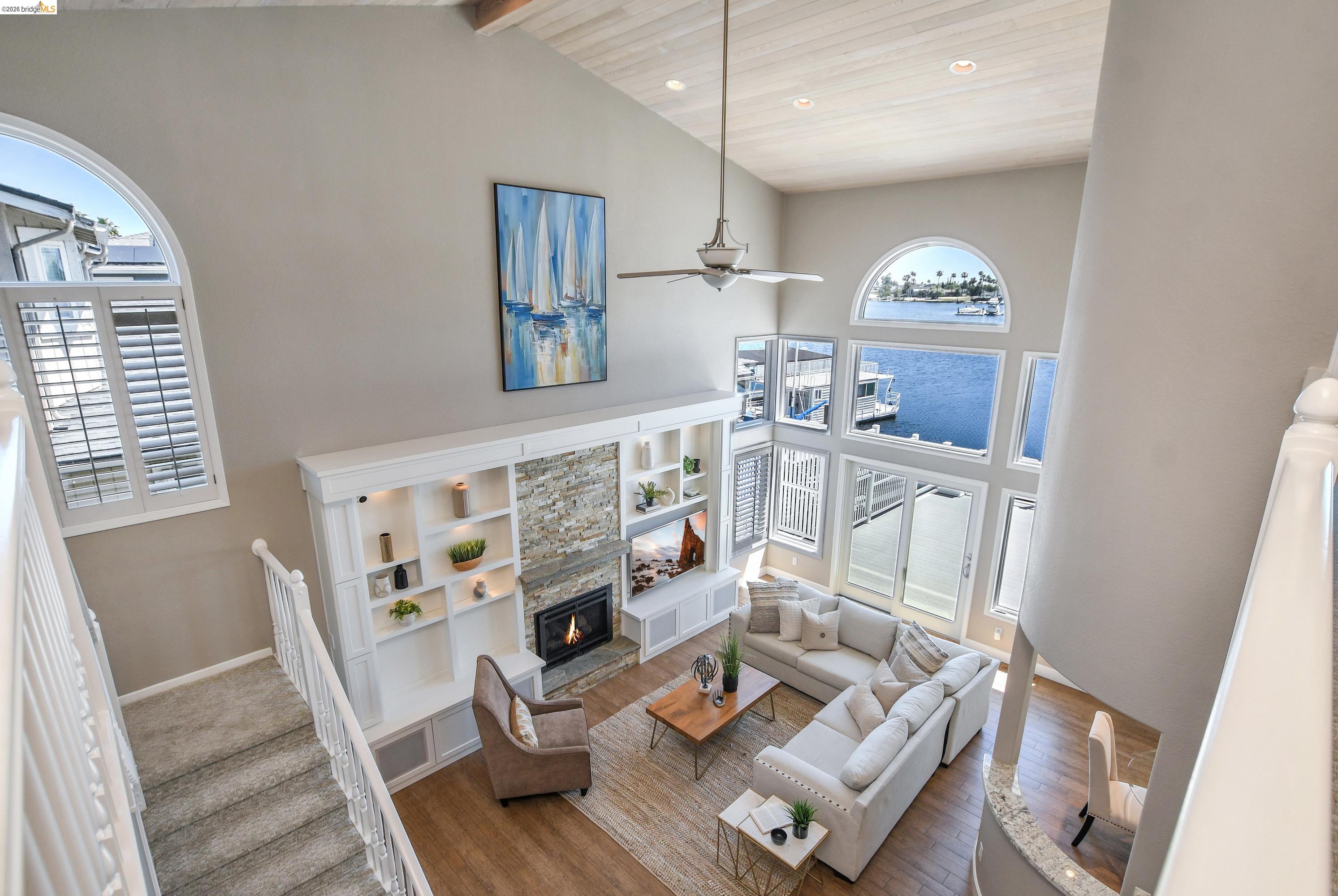 4775 Discovery Pt