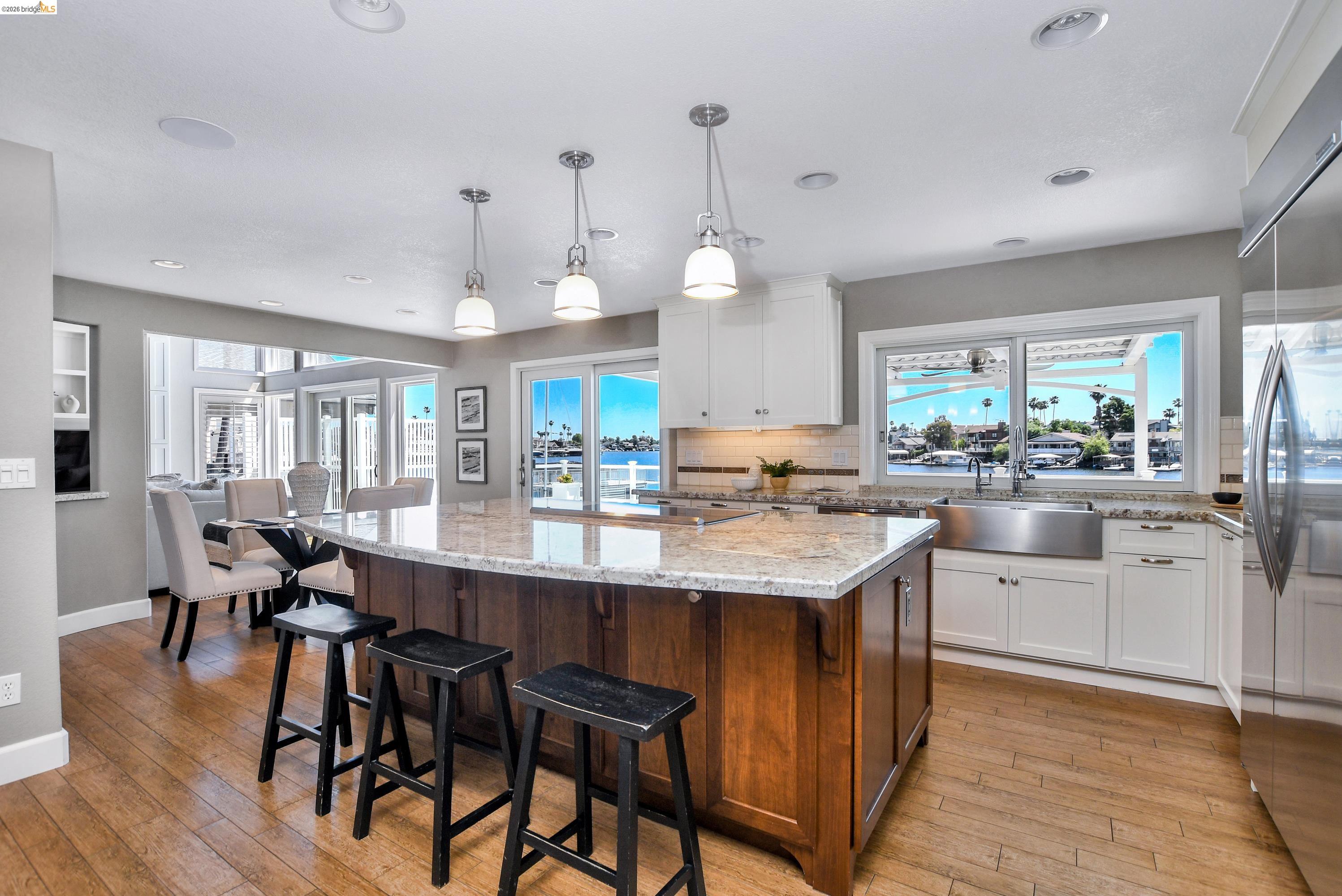 4775 Discovery Pt
