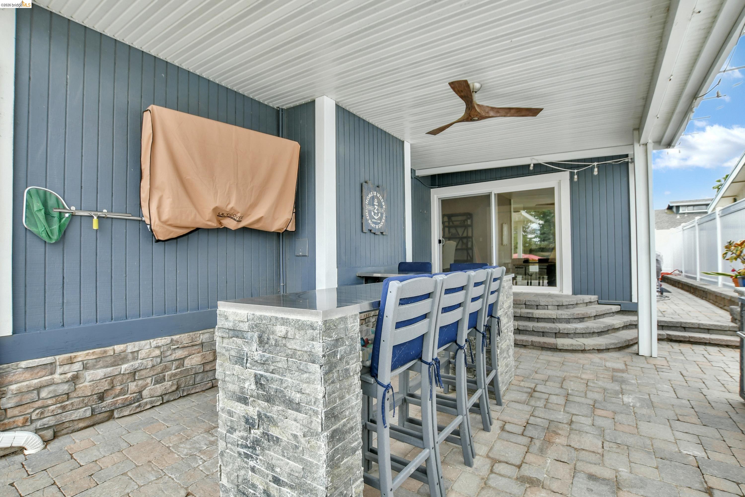 1432 Willow Lake Rd
