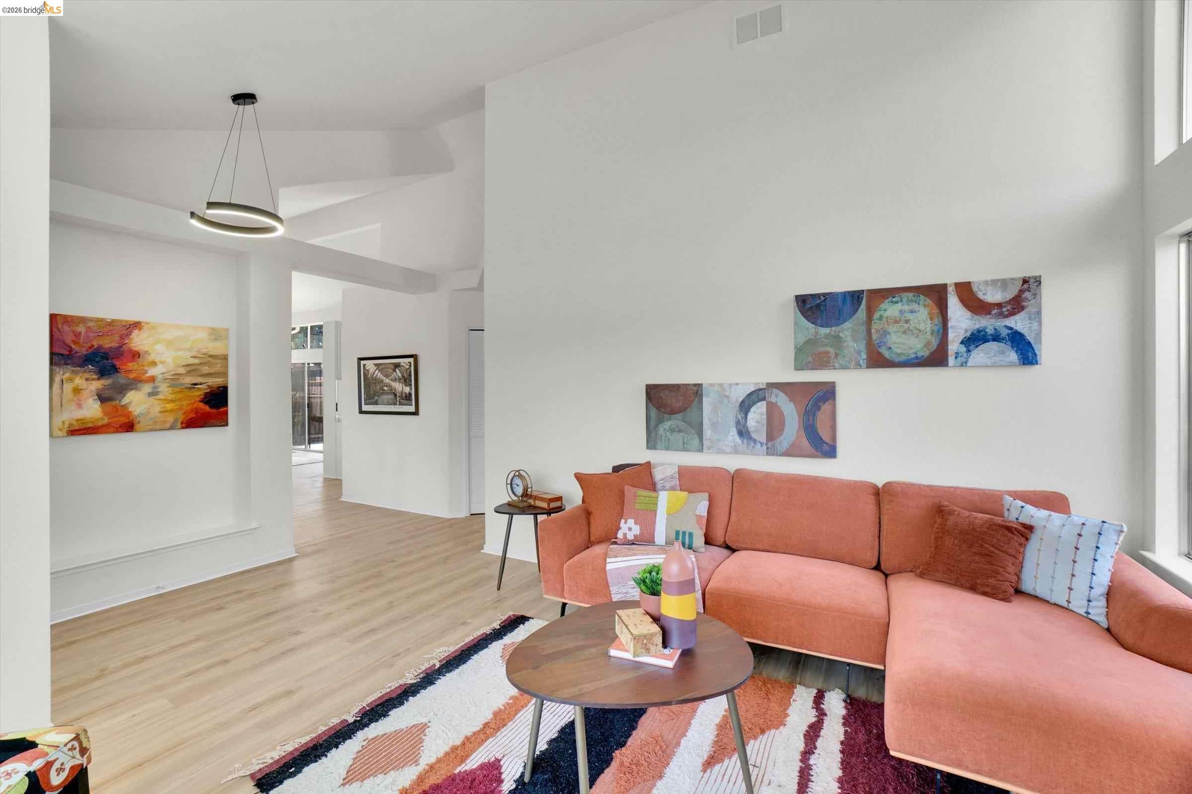 4900 Fairmont Ct