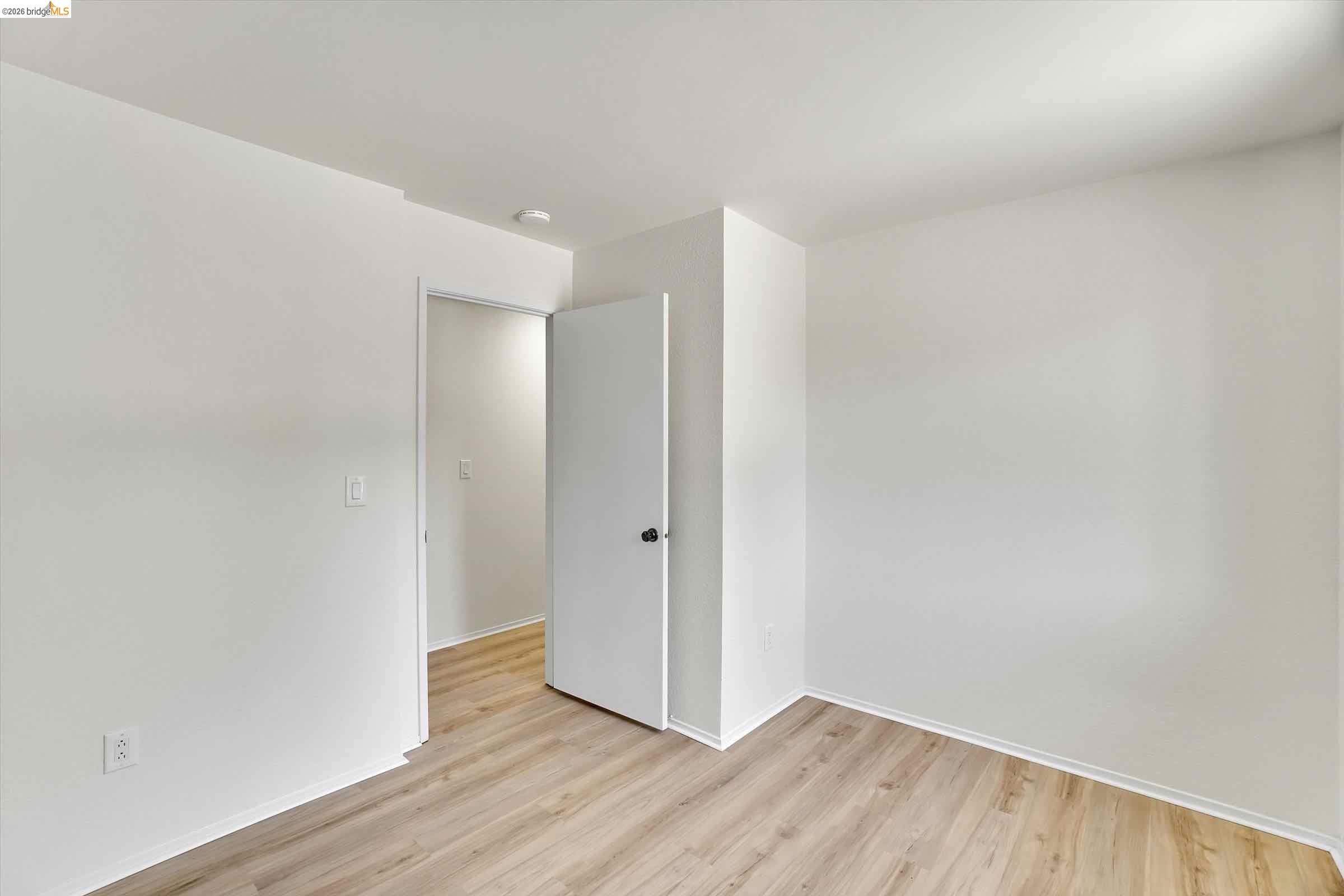 4900 Fairmont Ct