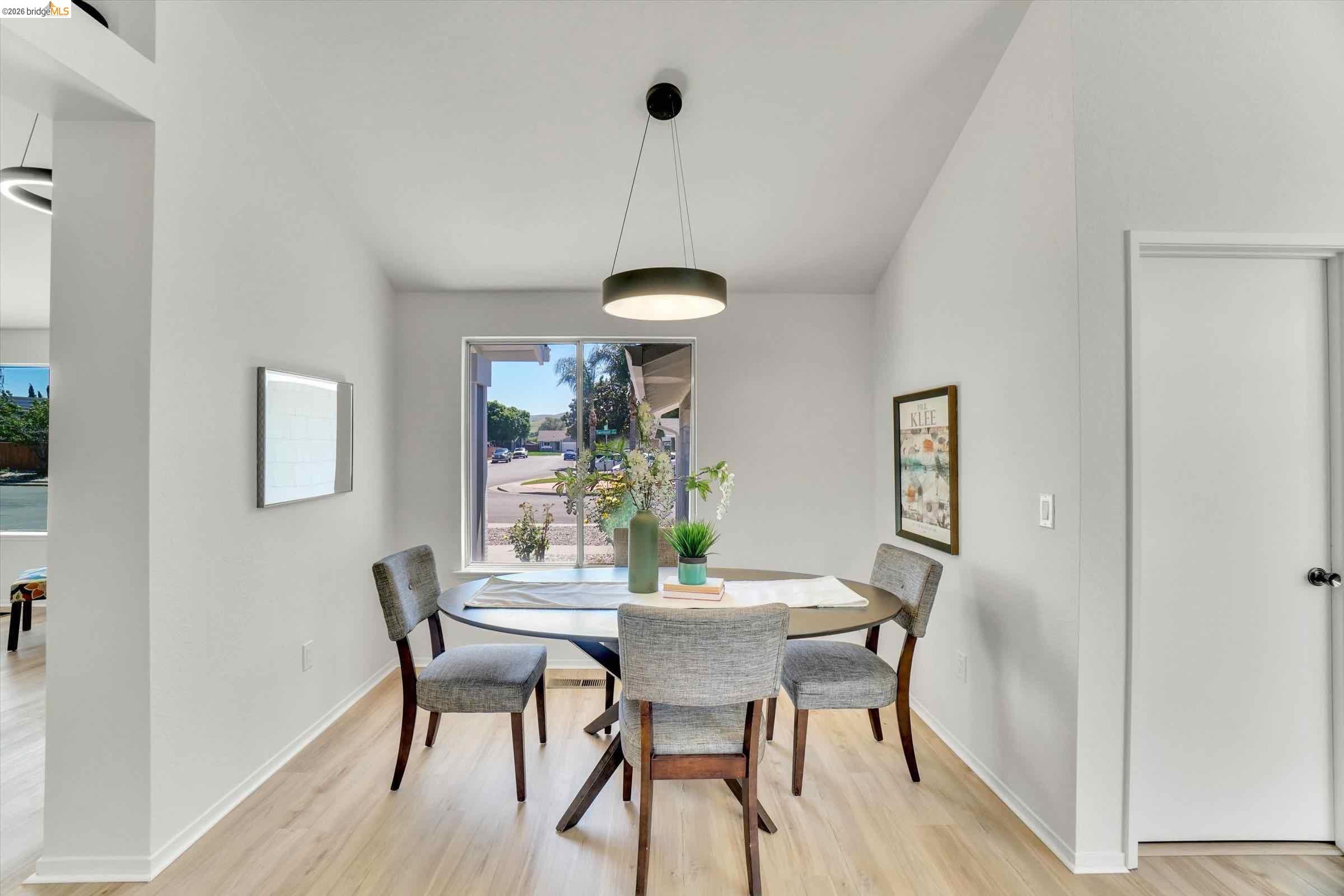 4900 Fairmont Ct