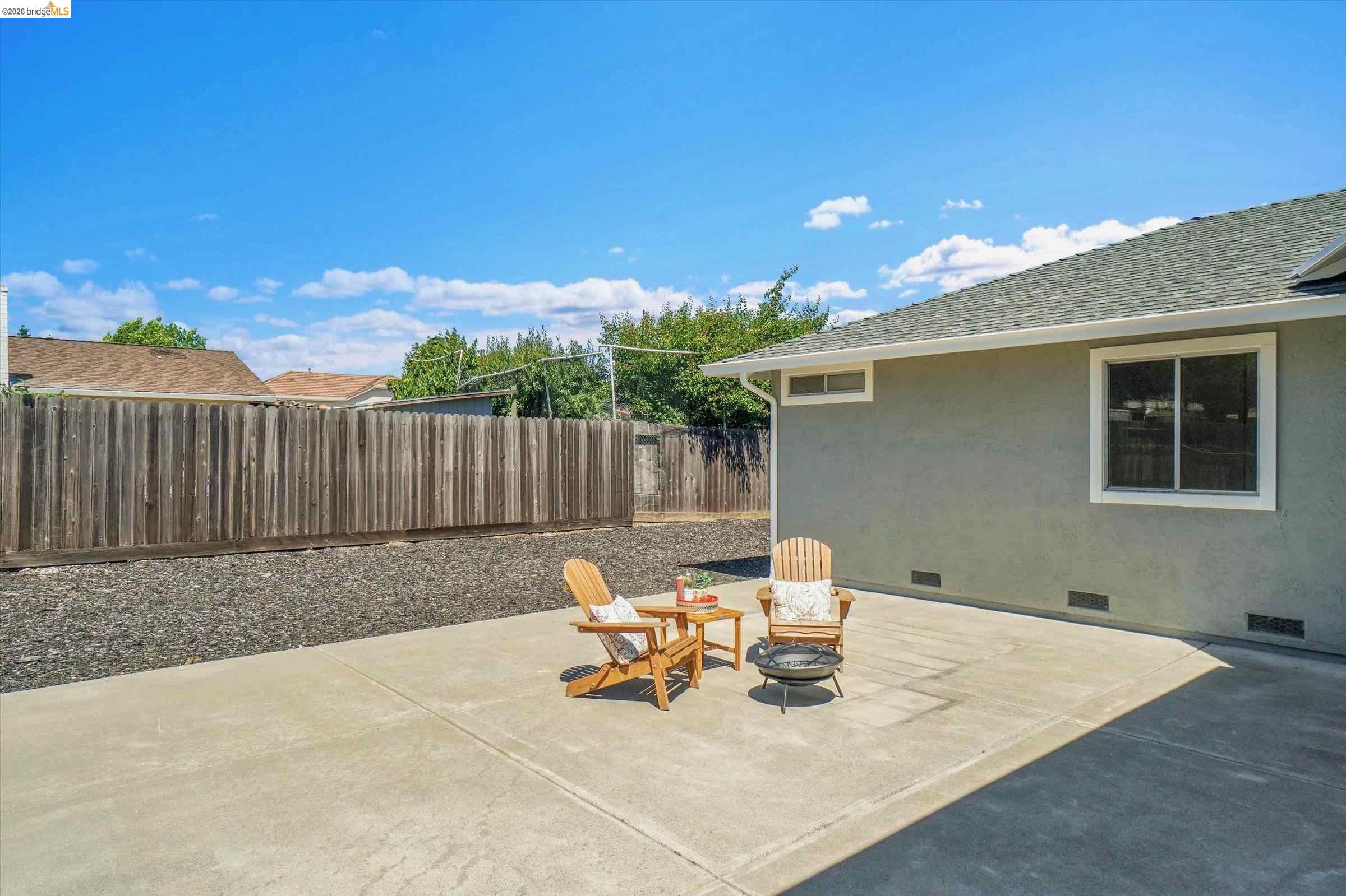 4900 Fairmont Ct