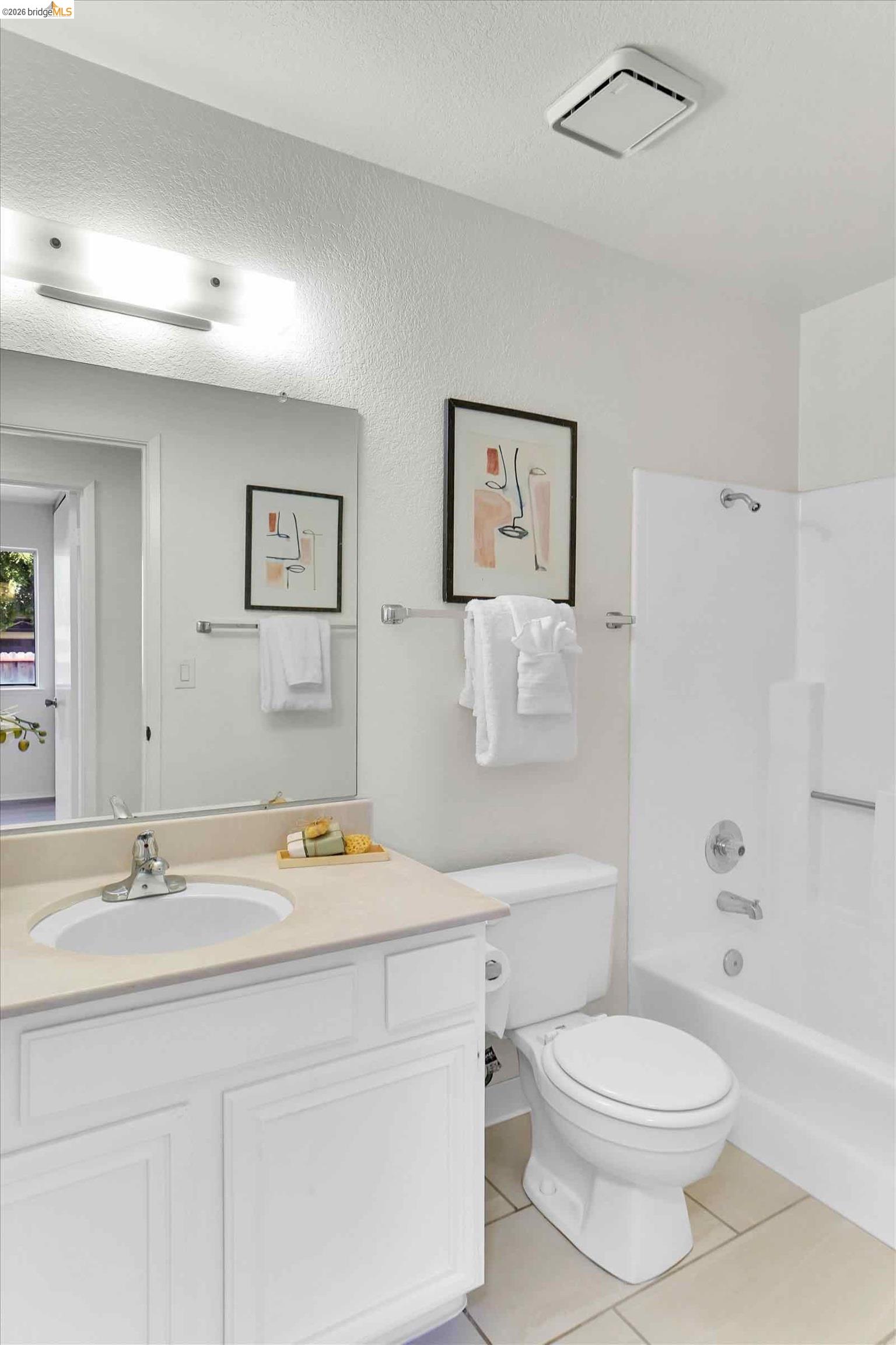 4900 Fairmont Ct