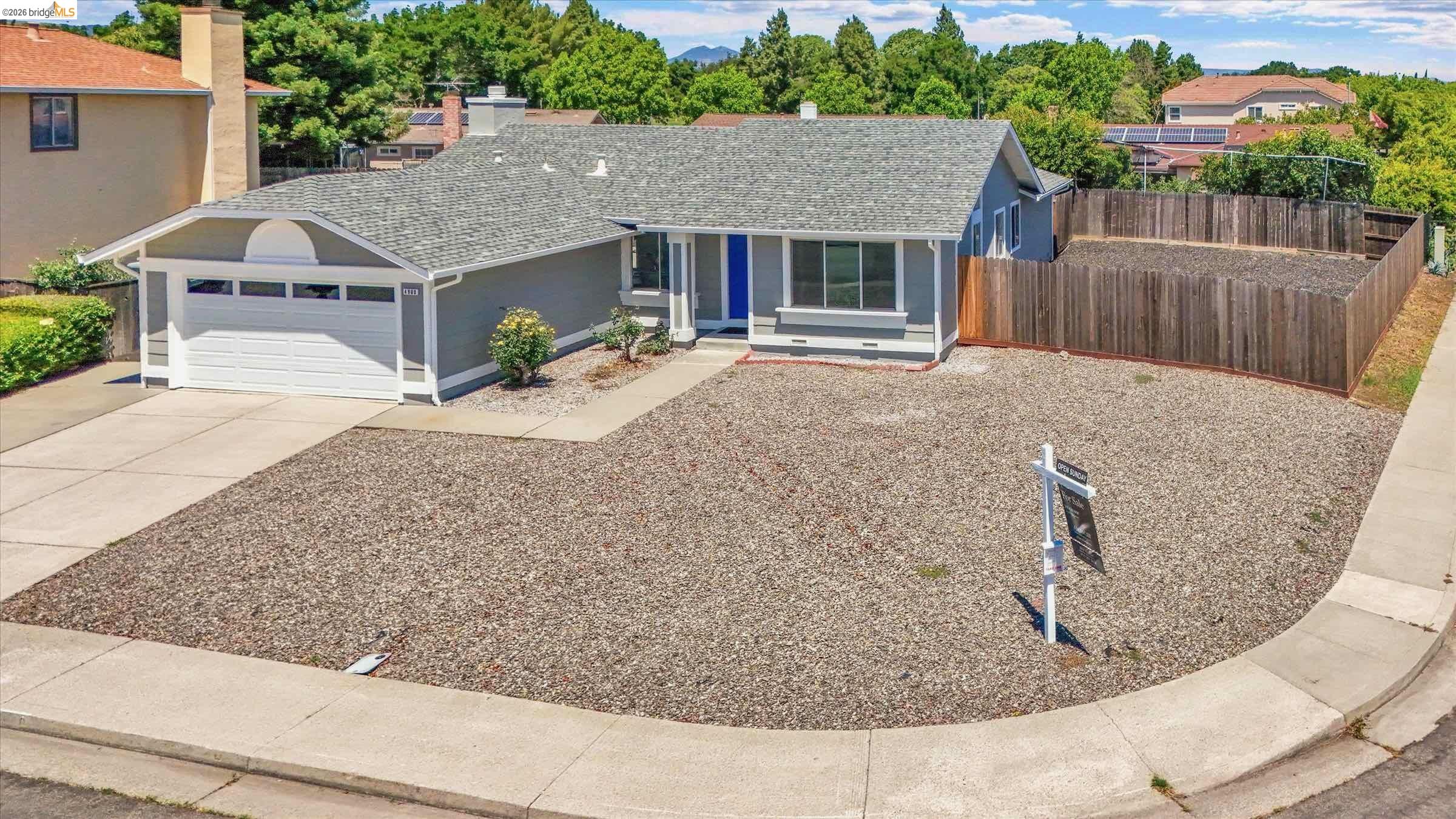 4900 Fairmont Ct