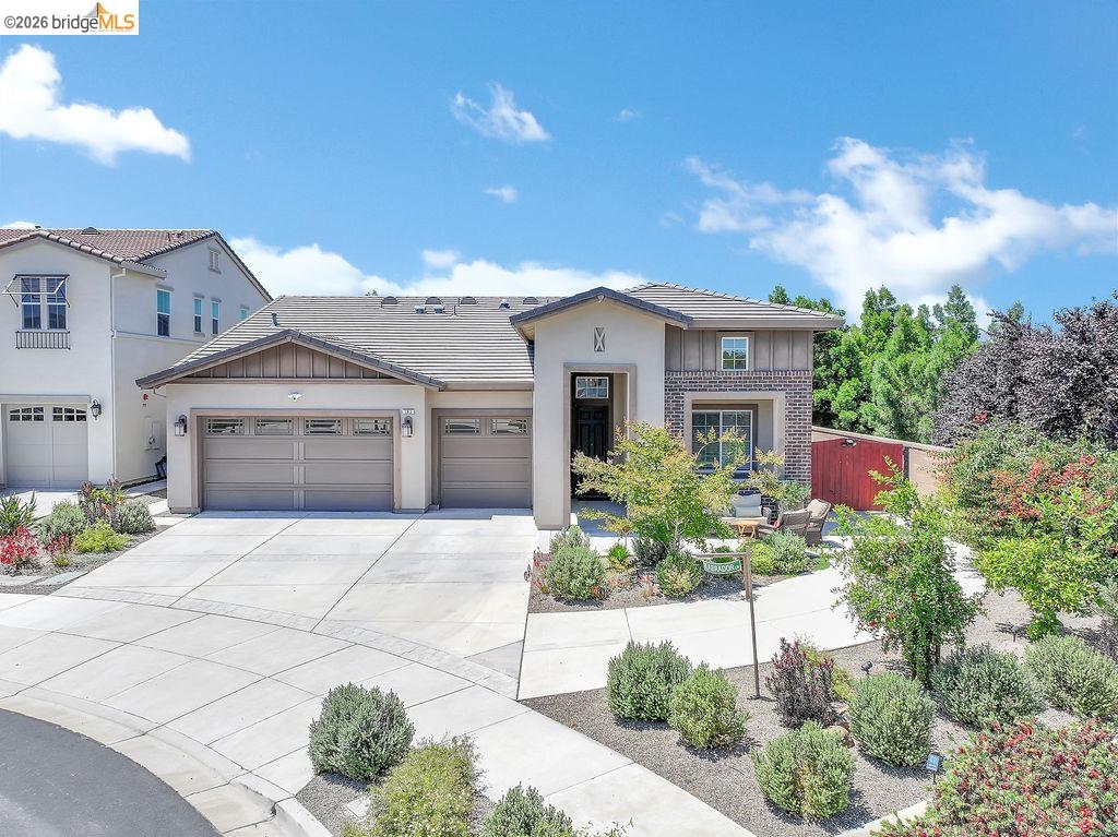 183 Avery Ct