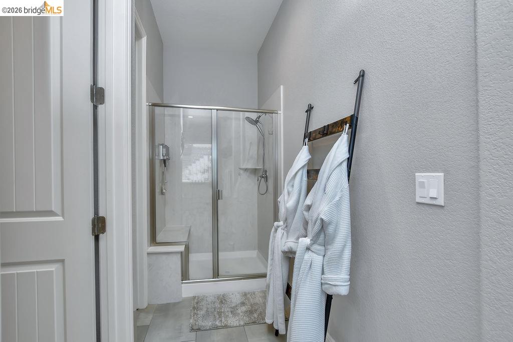 183 Avery Ct