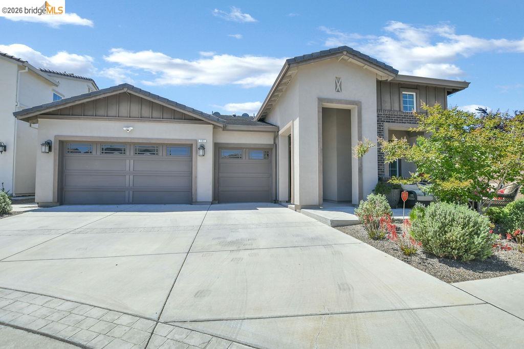 183 Avery Ct