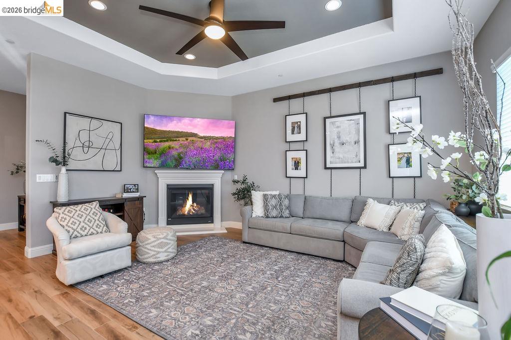 183 Avery Ct