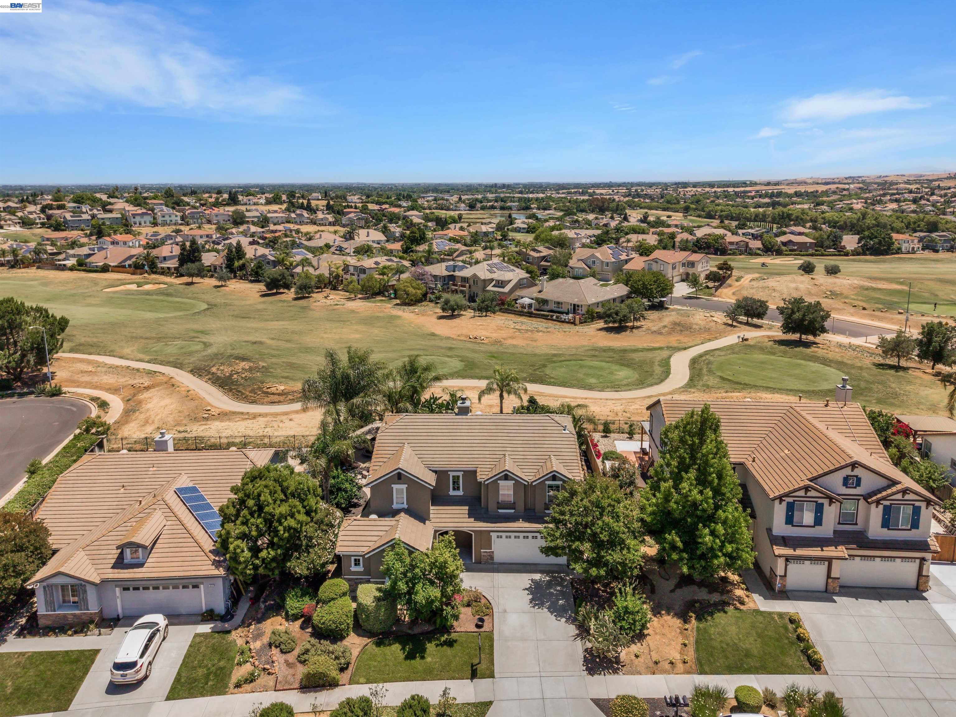 281 W Country Club Dr