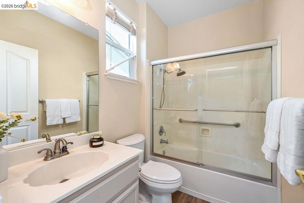 1419 Bismarck Ln