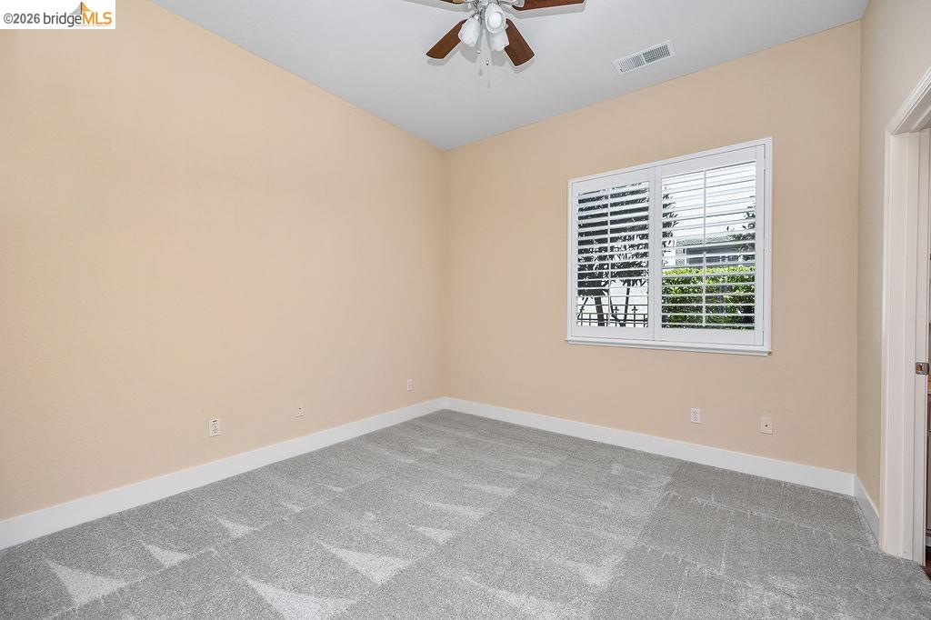 1419 Bismarck Ln