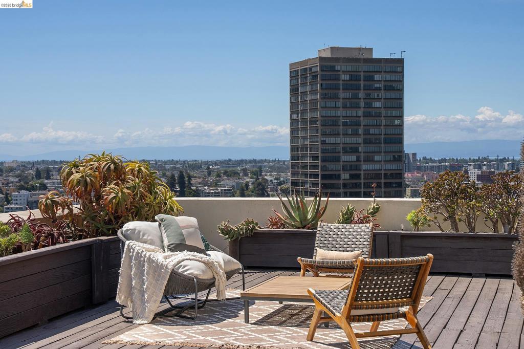 320 Lee Street 1302