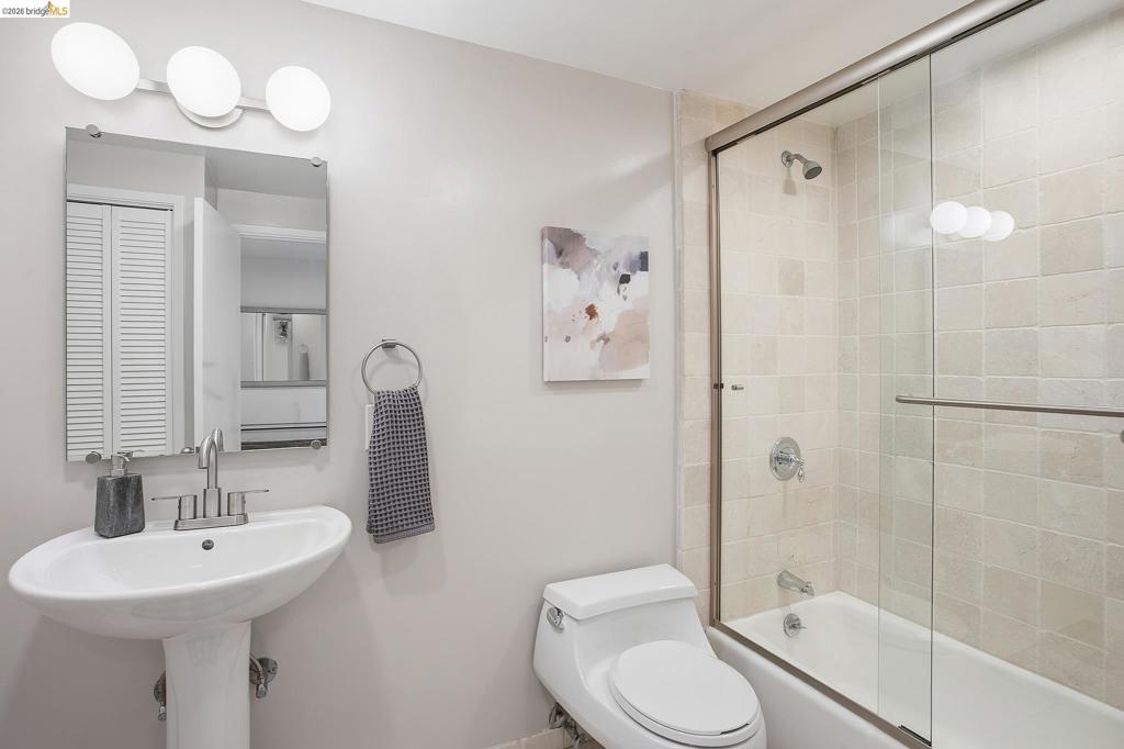 320 Lee Street 1302