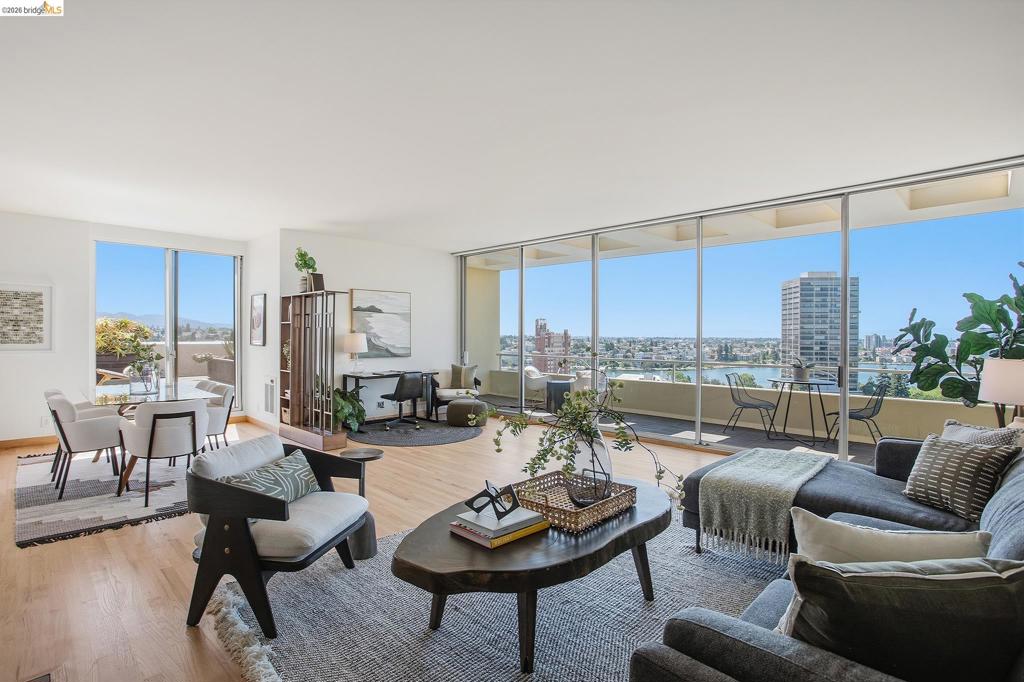 320 Lee Street 1302