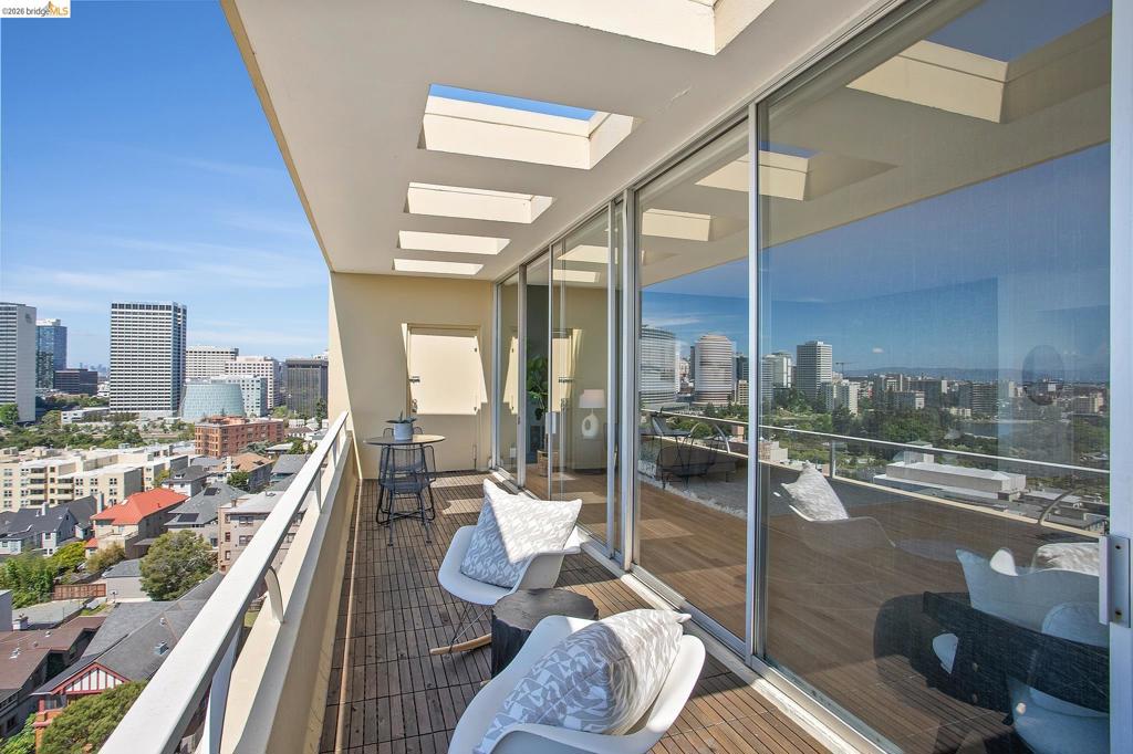 320 Lee Street 1302
