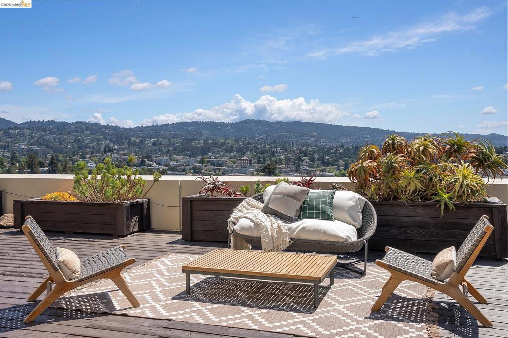 320 Lee Street 1302