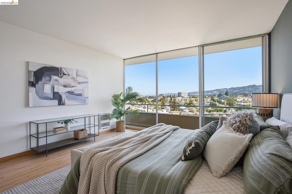 320 Lee Street 1302