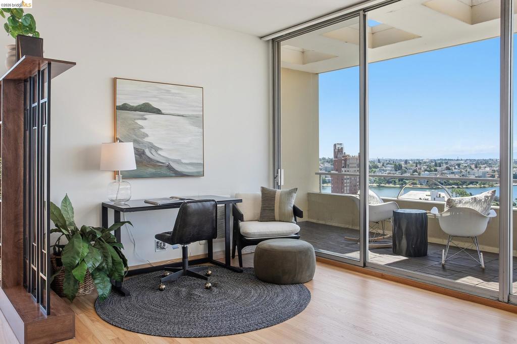 320 Lee Street 1302