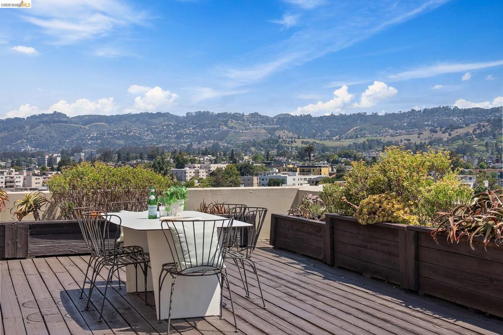 320 Lee Street 1302