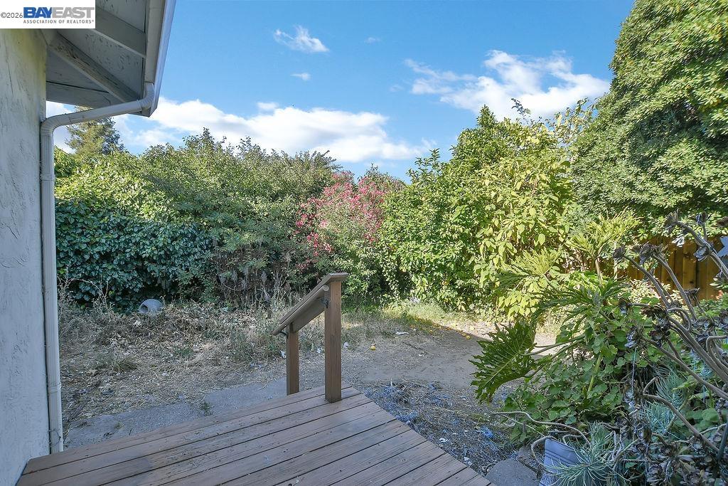 1124 Monterey Dr