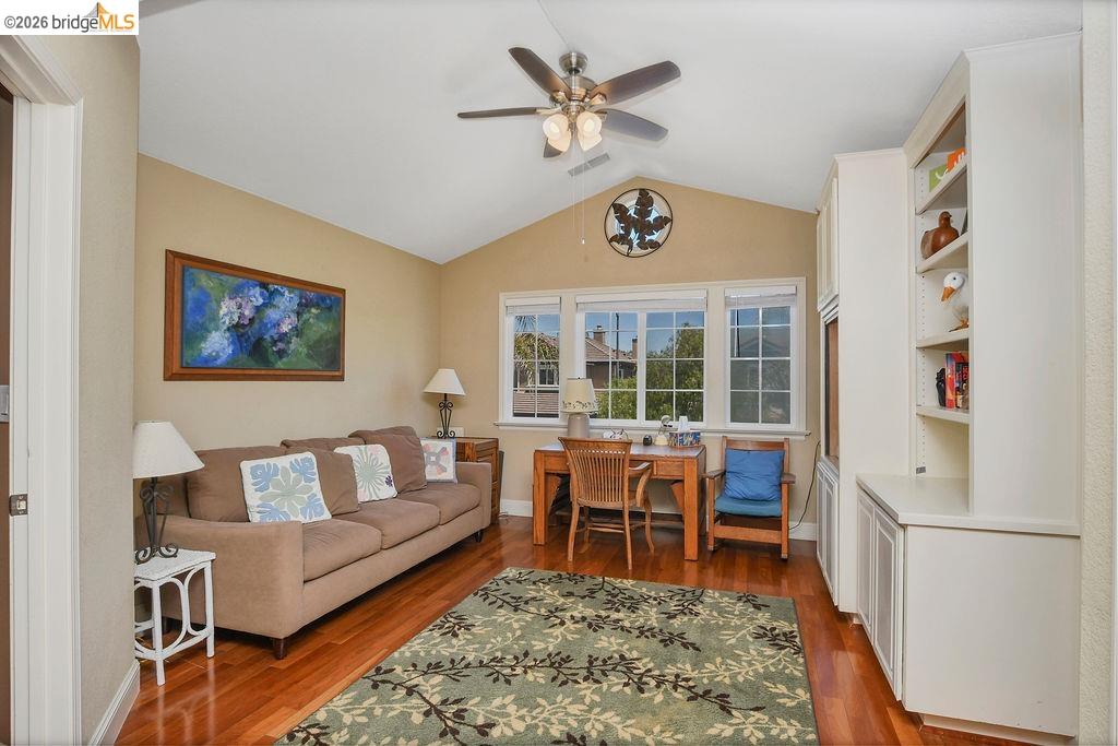 2442 Pinehurst Ct