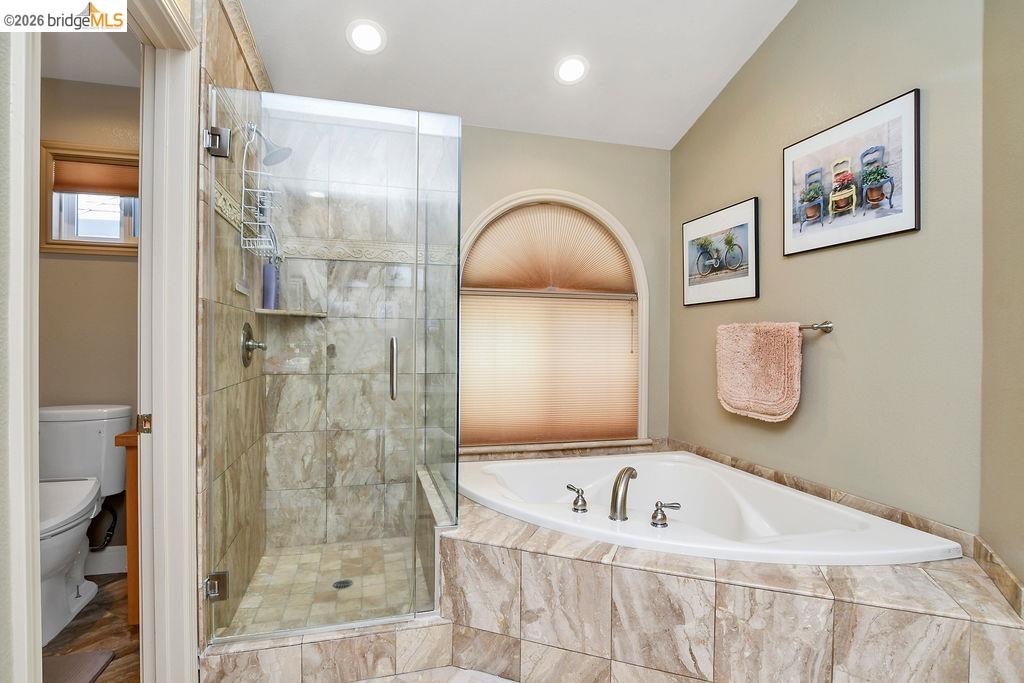 2442 Pinehurst Ct