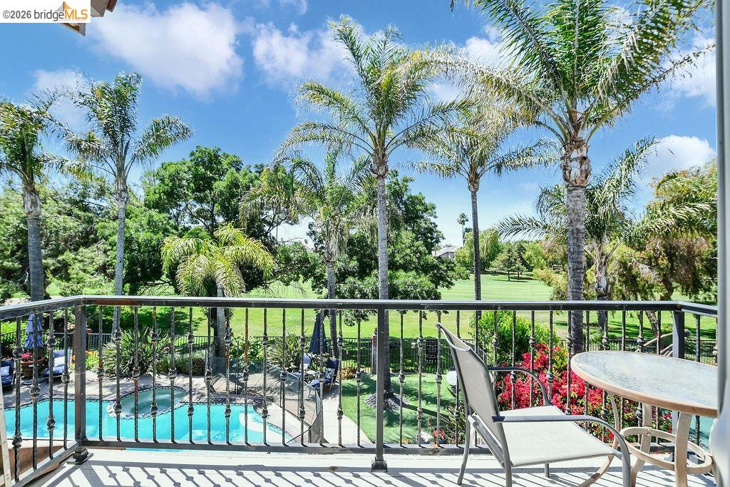 2442 Pinehurst Ct