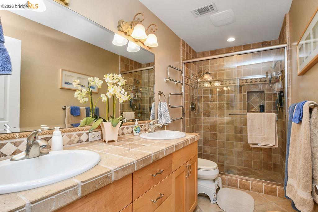 2442 Pinehurst Ct