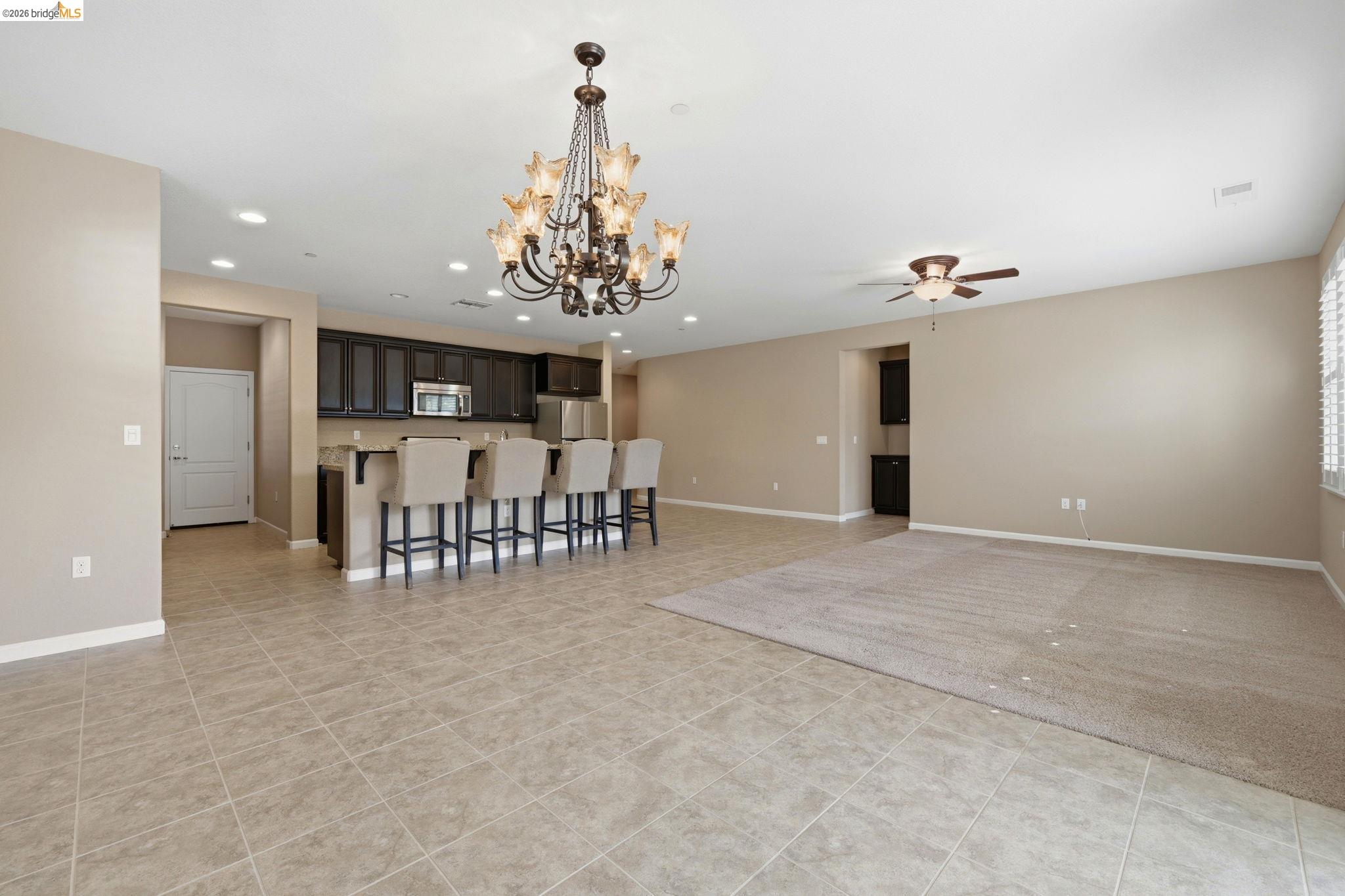 705 Pardee Ct