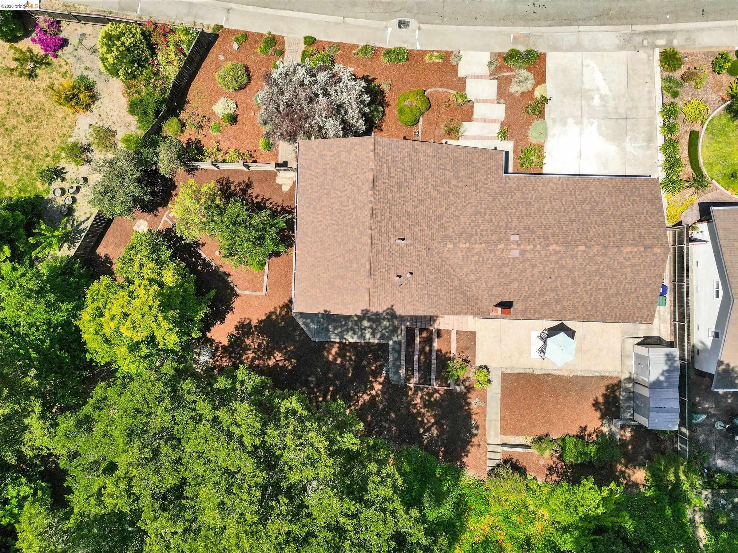 2826 Wright Ave