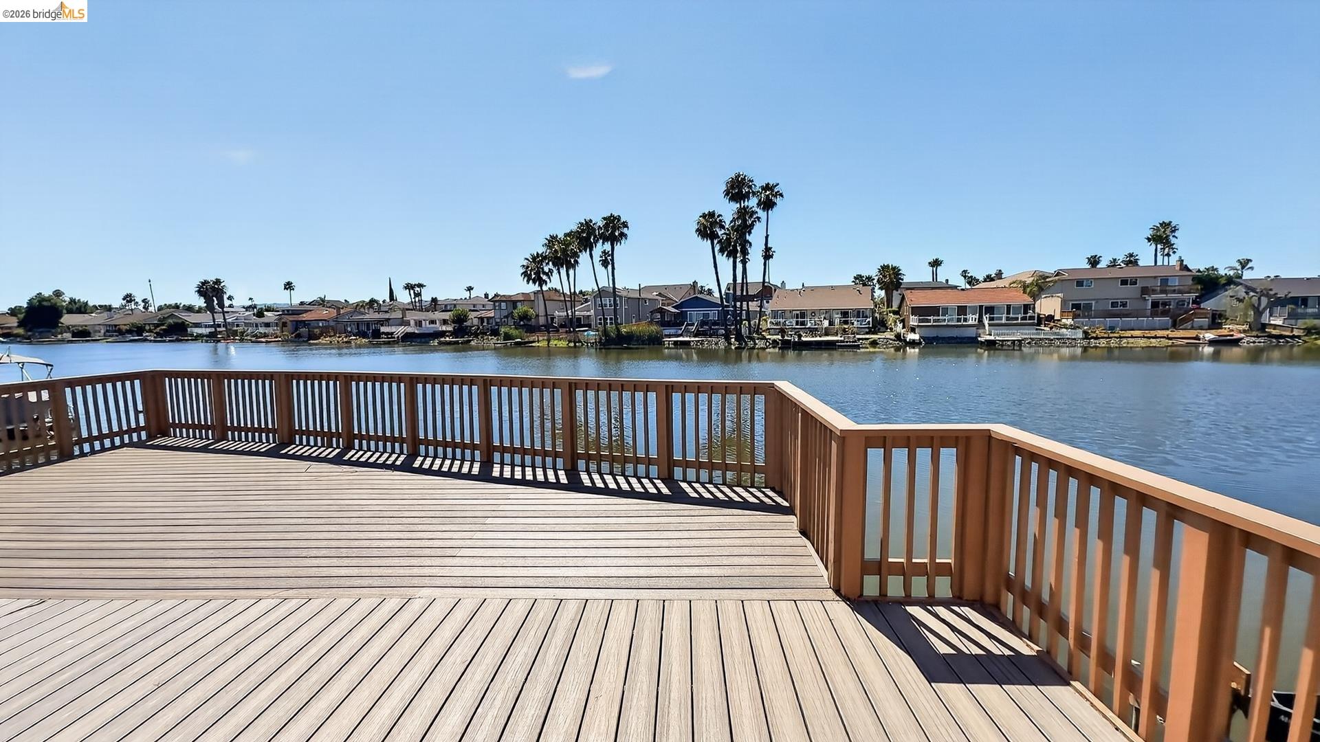 1264 Beach Ct